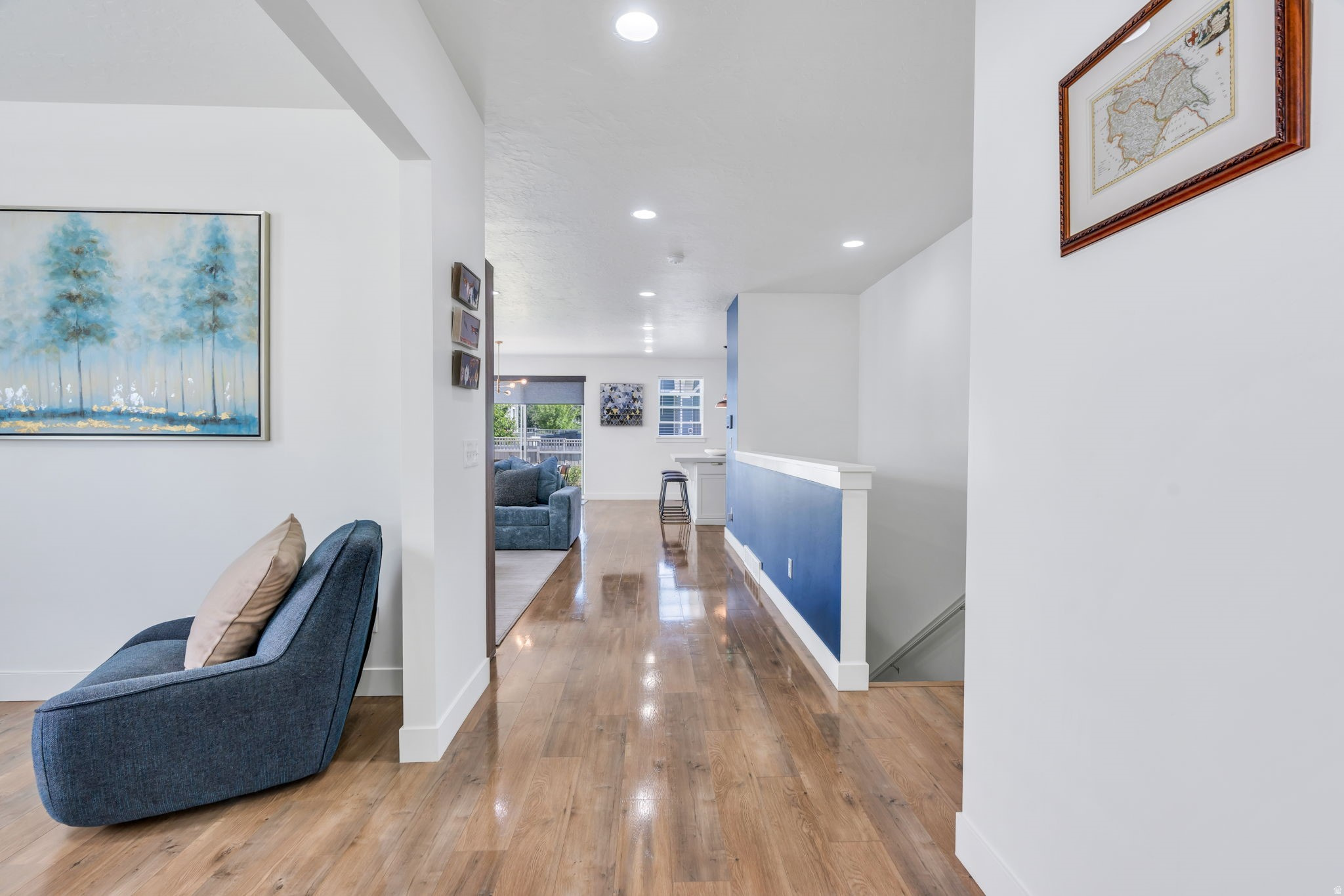 DAYBREAK - Residential