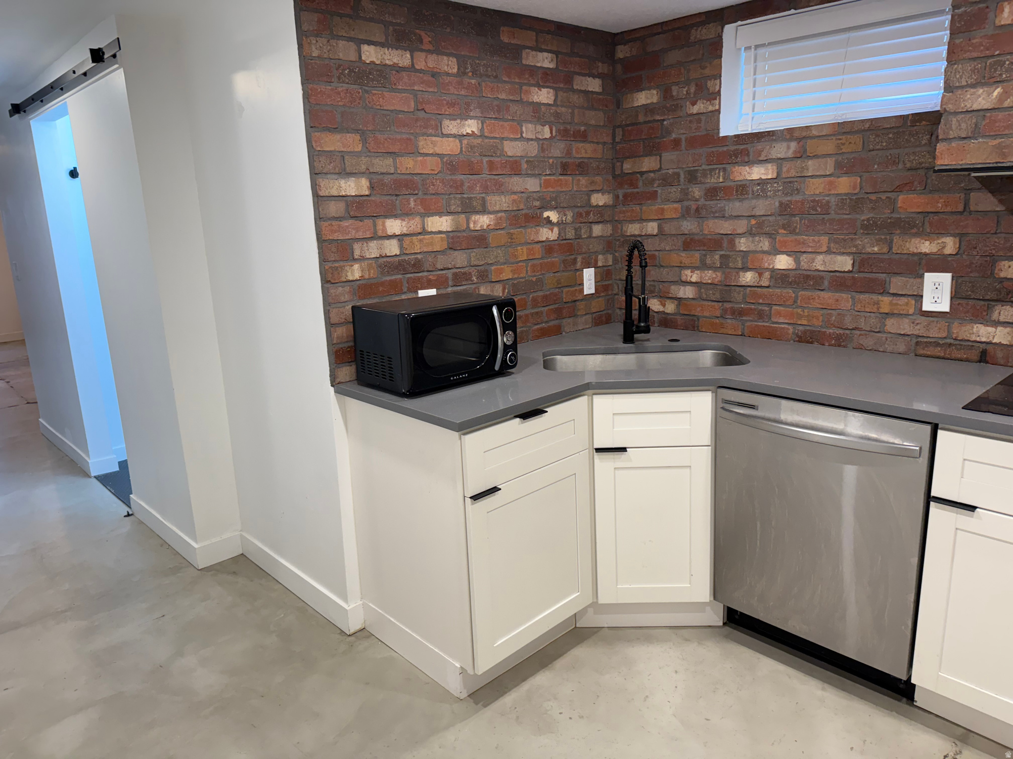 LA VETA PLACE - Residential