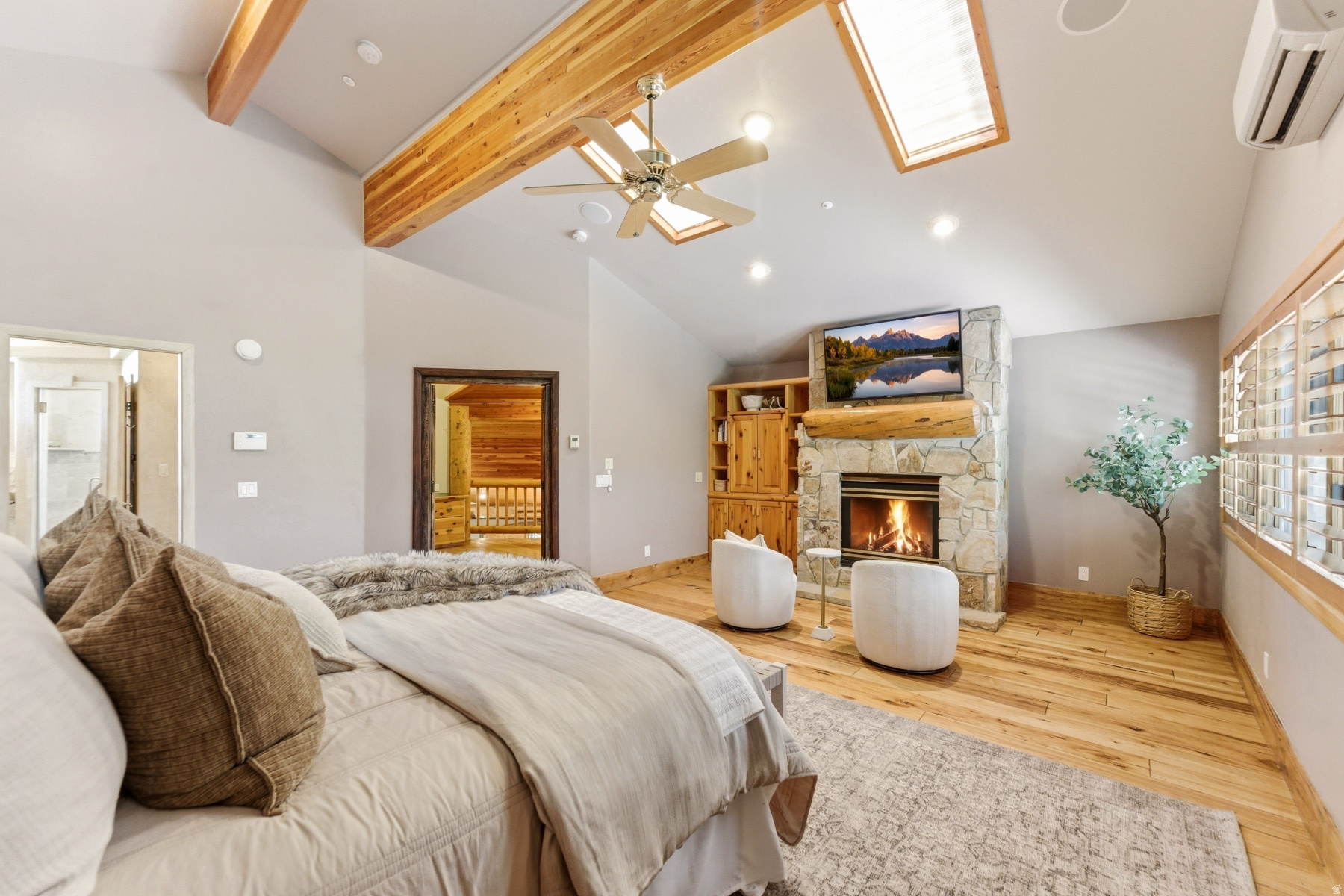 FAIRWAY MEADOWS - Residential