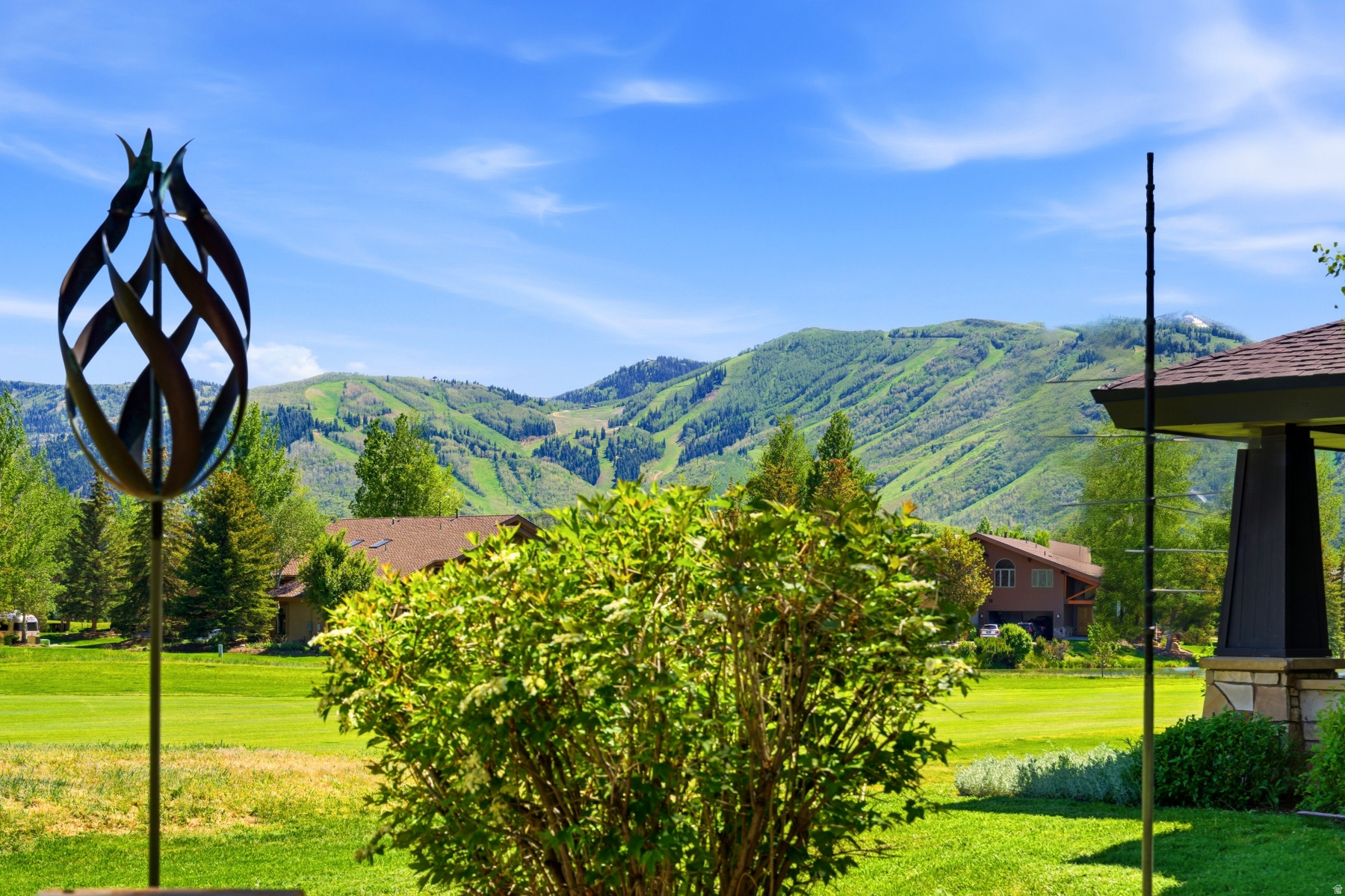 FAIRWAY MEADOWS - Residential