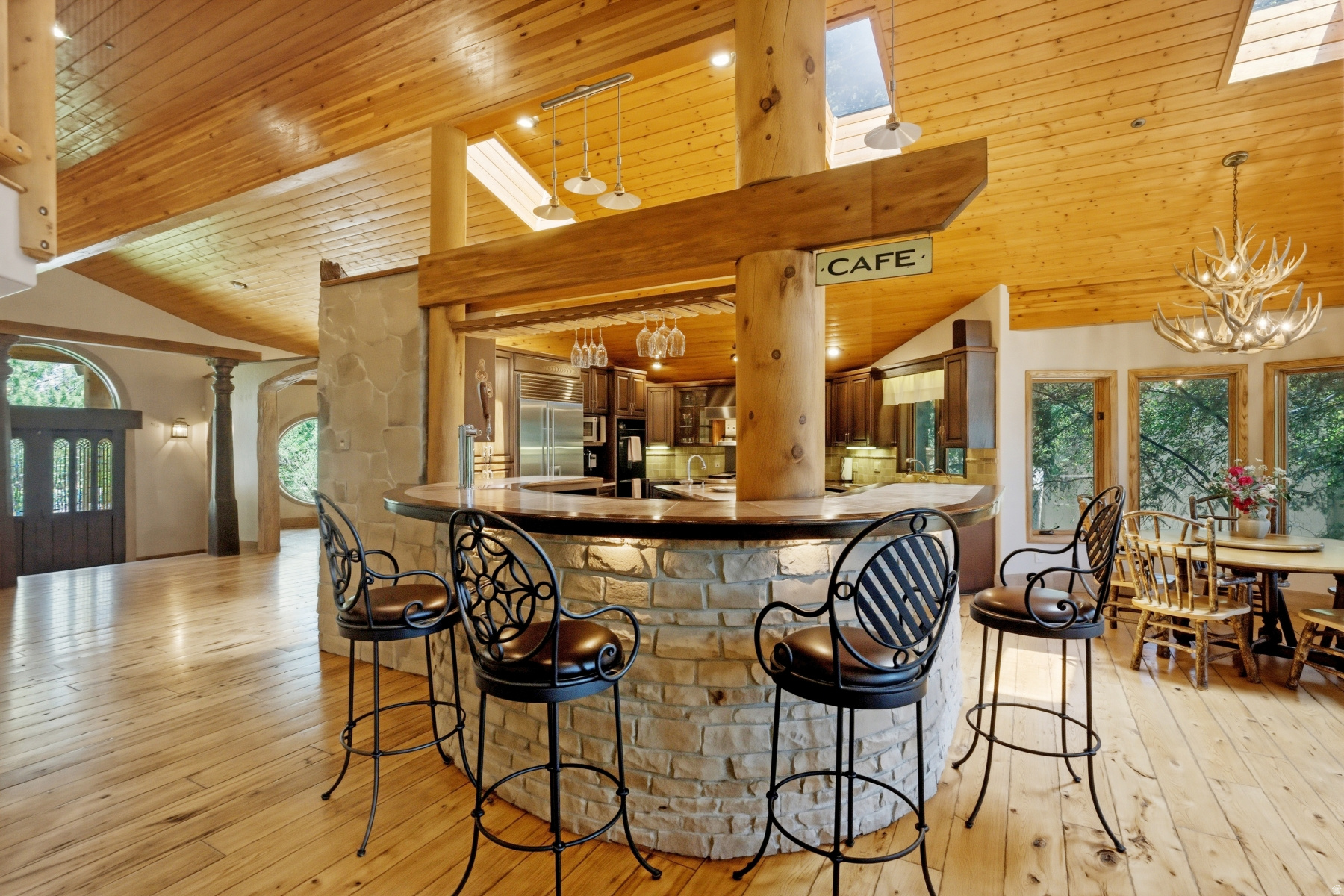 FAIRWAY MEADOWS - Residential