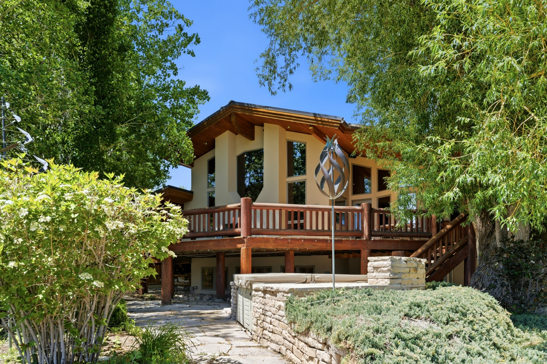FAIRWAY MEADOWS - Residential