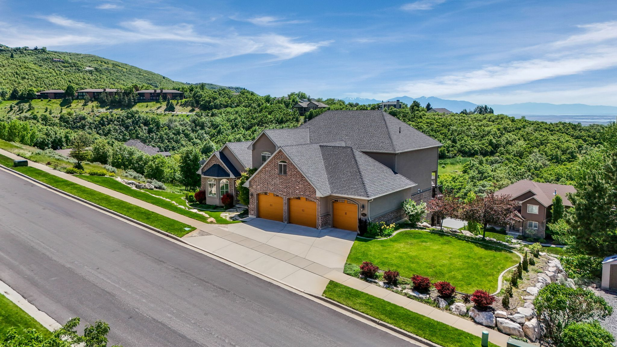 RIDGE SUB - Residential