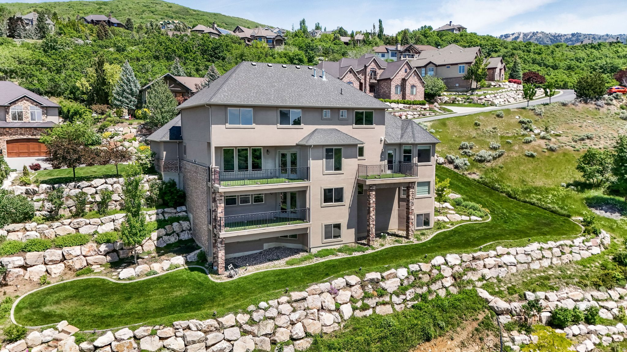 RIDGE SUB - Residential