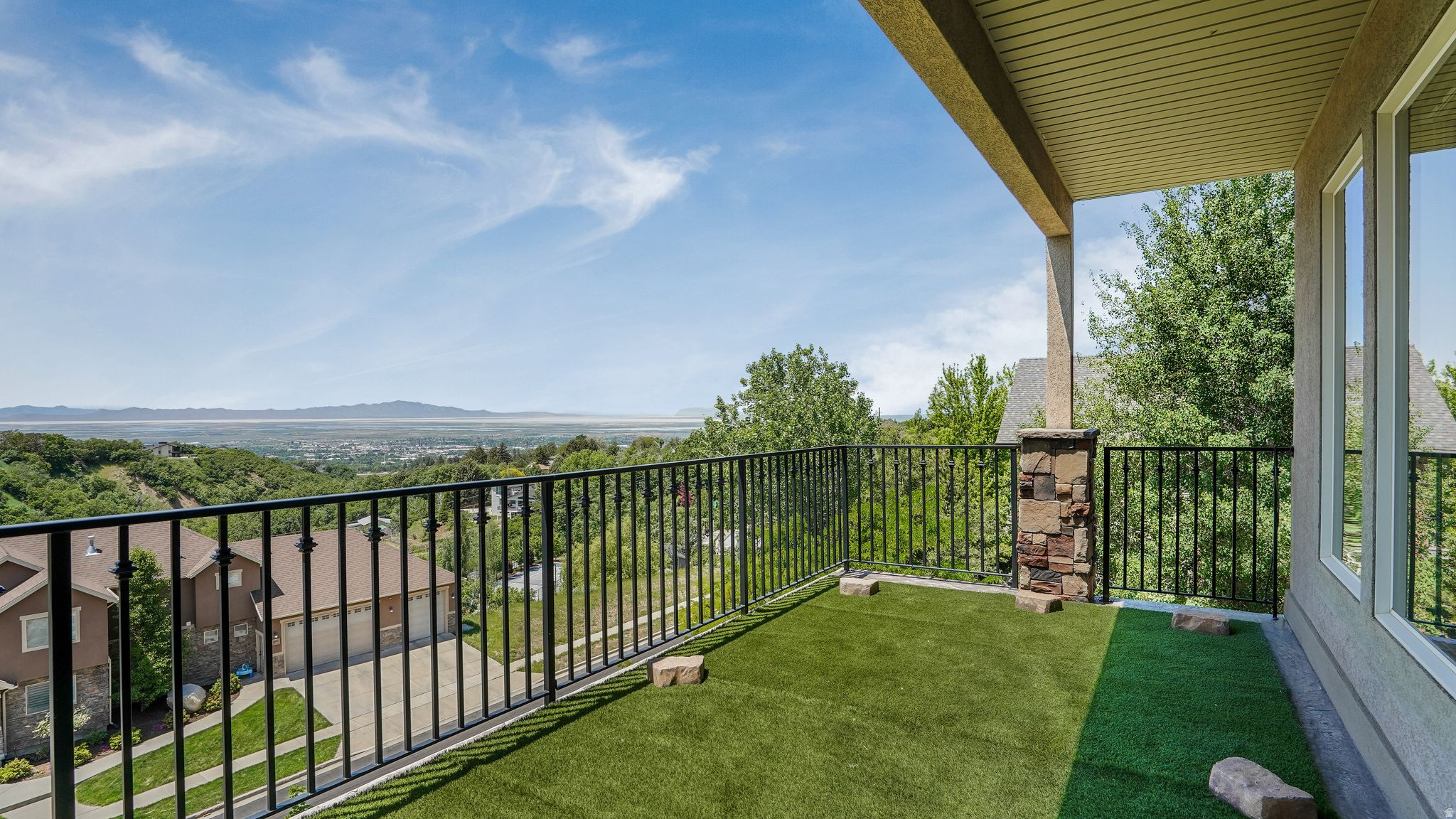 RIDGE SUB - Residential