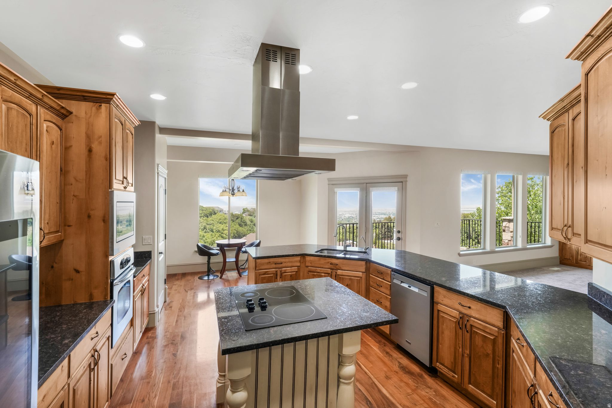 RIDGE SUB - Residential