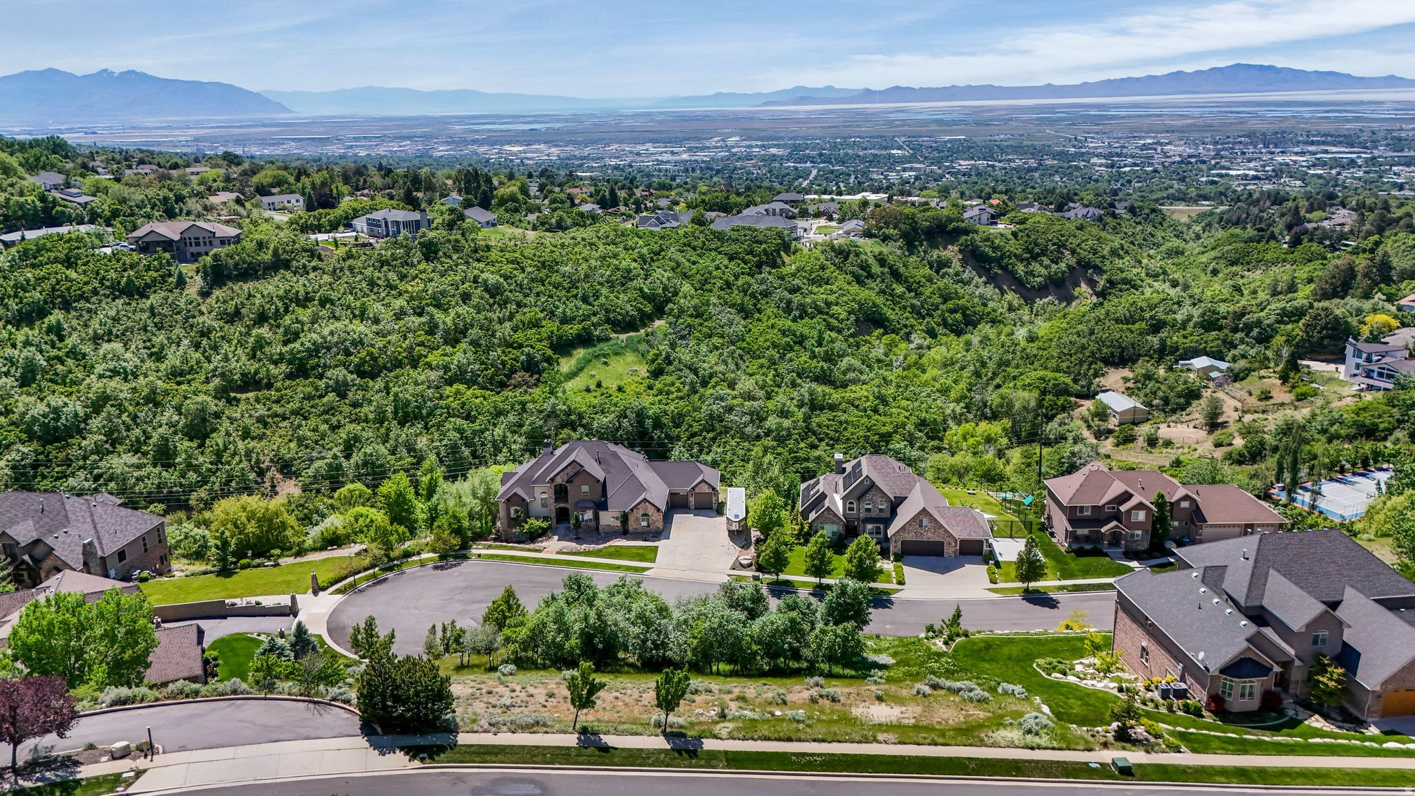 RIDGE SUB - Residential