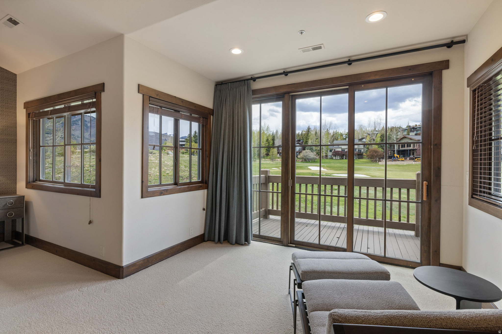 FAIRWAY MEADOWS - Residential