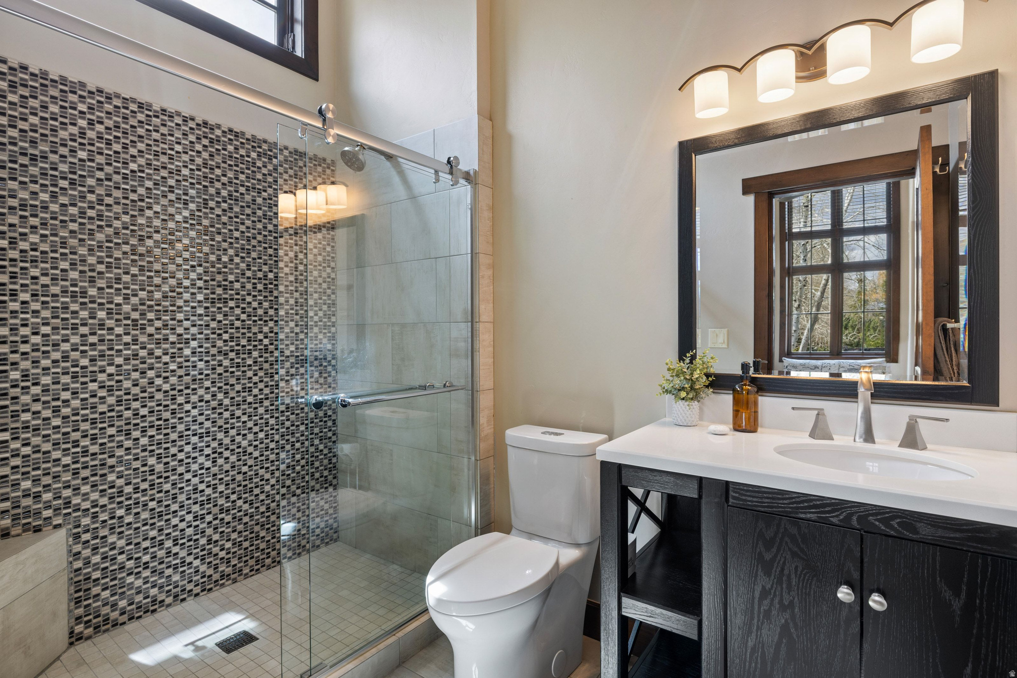 FAIRWAY MEADOWS - Residential