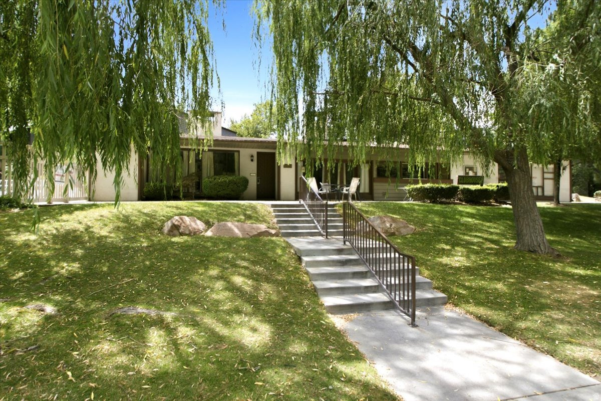 WILLOWS - Residential