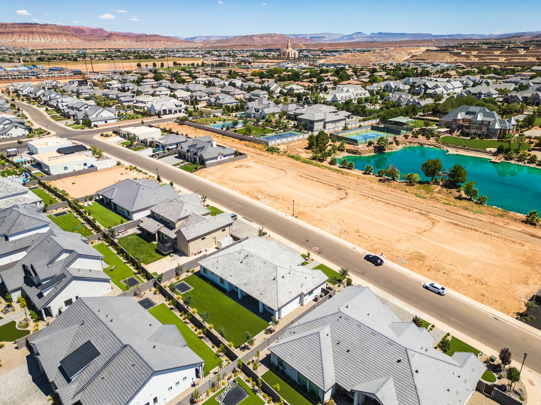 MOORLAND PARK 4 - Residential