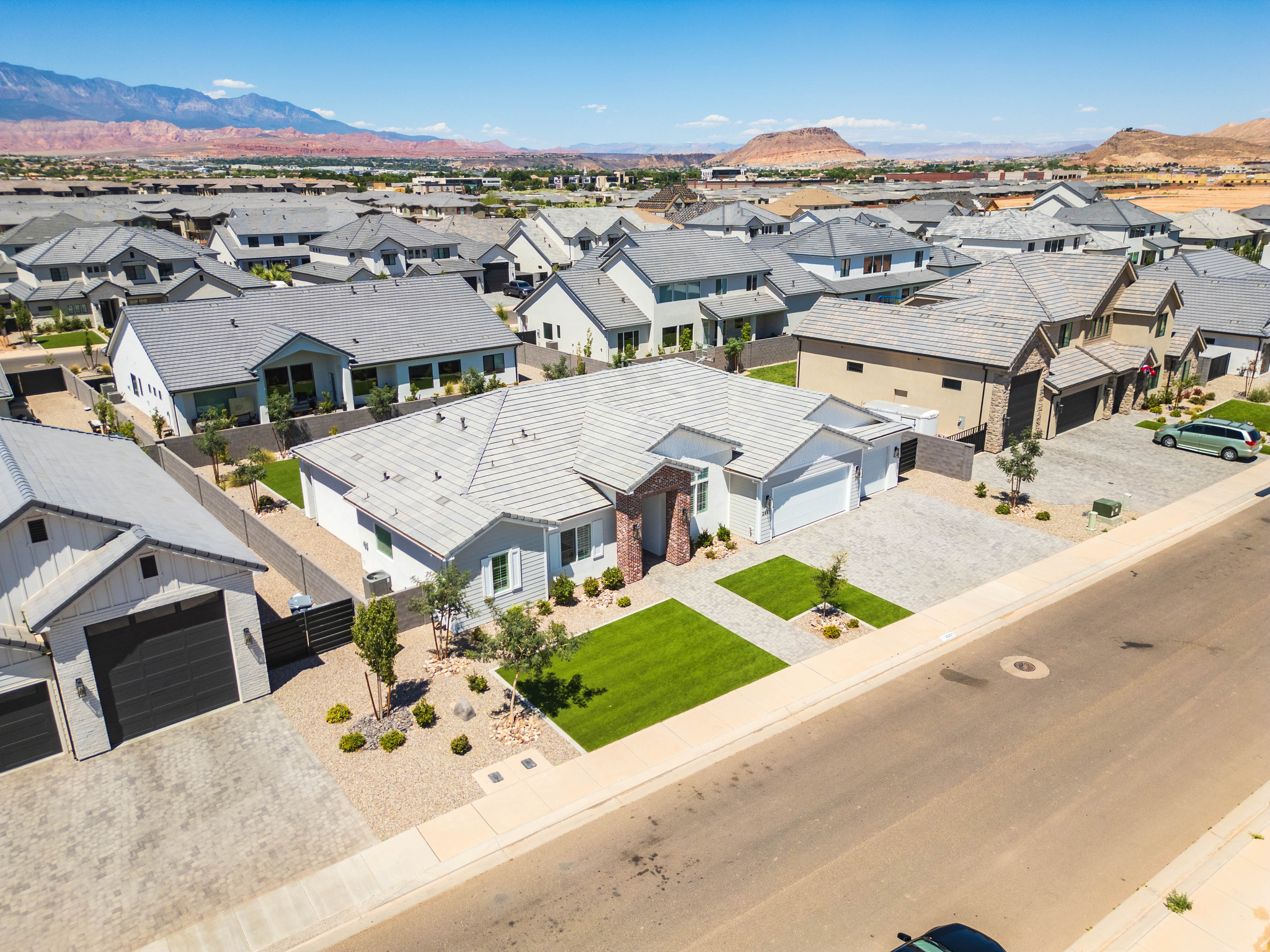 MOORLAND PARK 4 - Residential