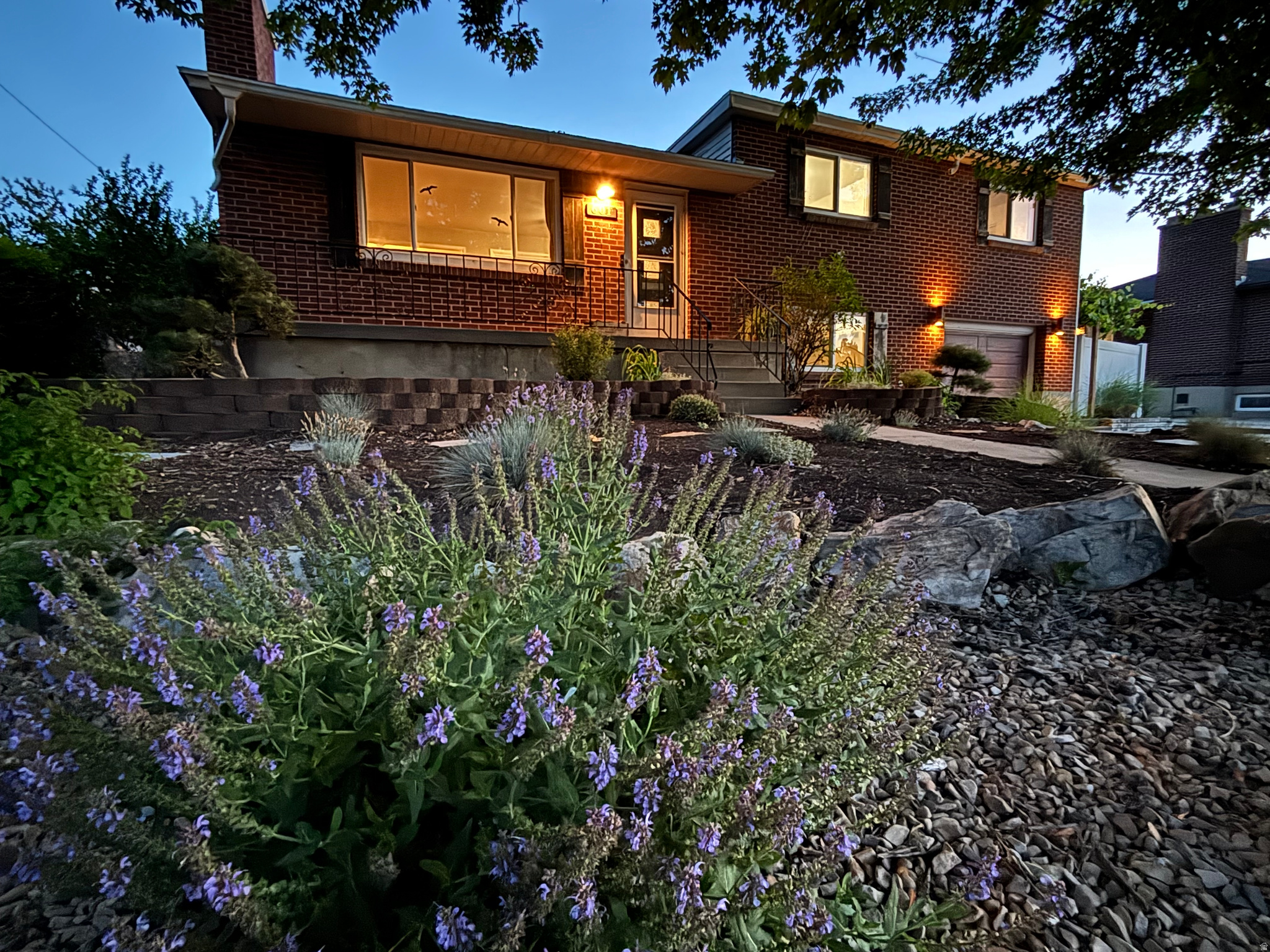 LA SALLE ACRES - Residential