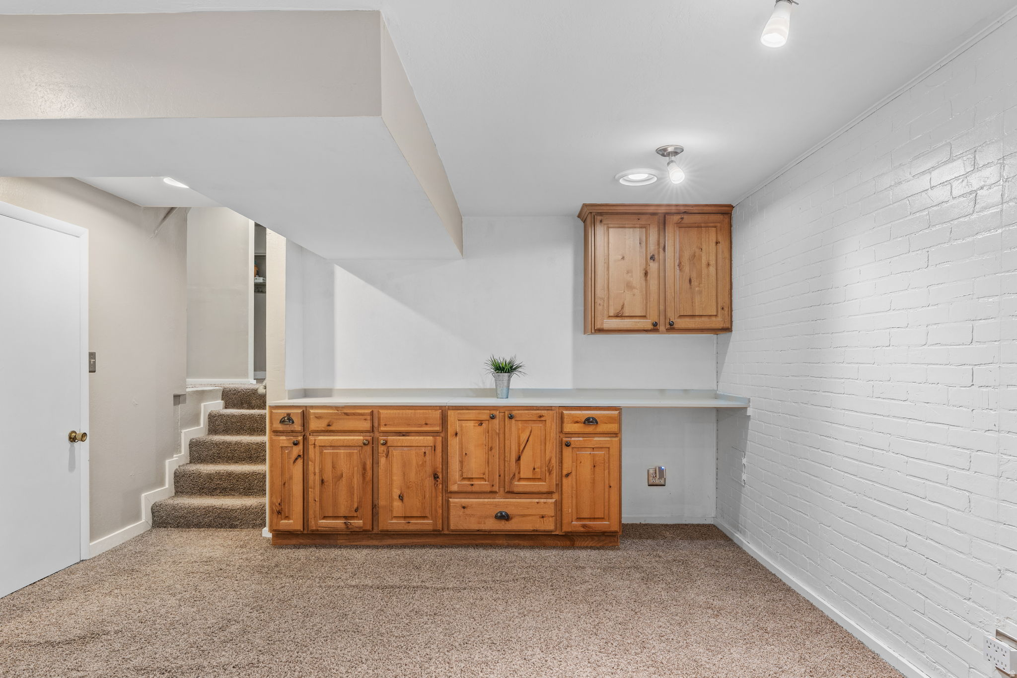LA SALLE ACRES - Residential