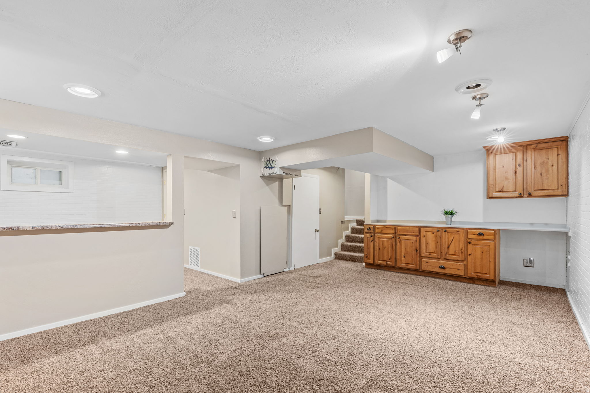 LA SALLE ACRES - Residential