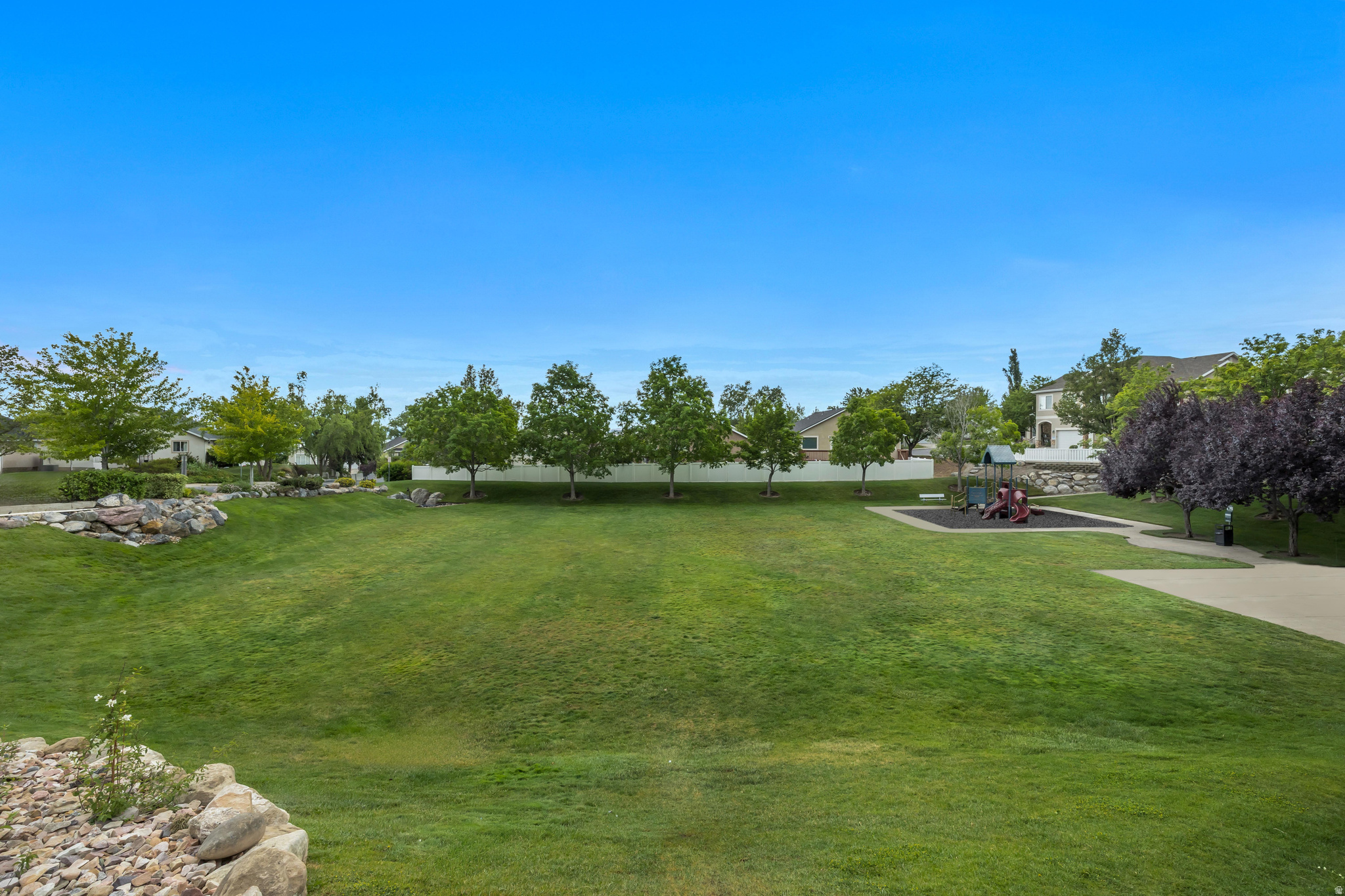 CANYON MEADOWS - Residential