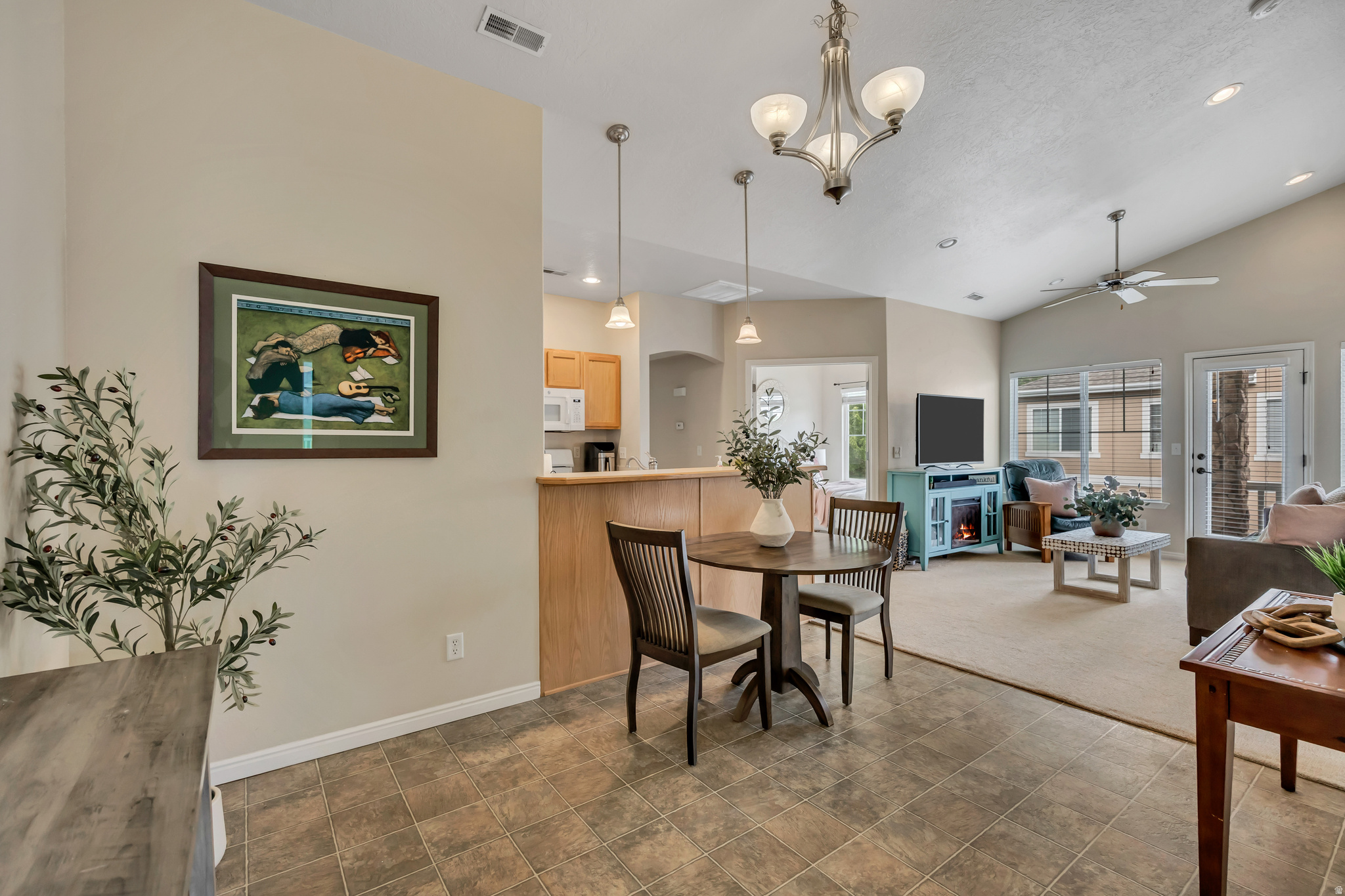 CANYON MEADOWS - Residential