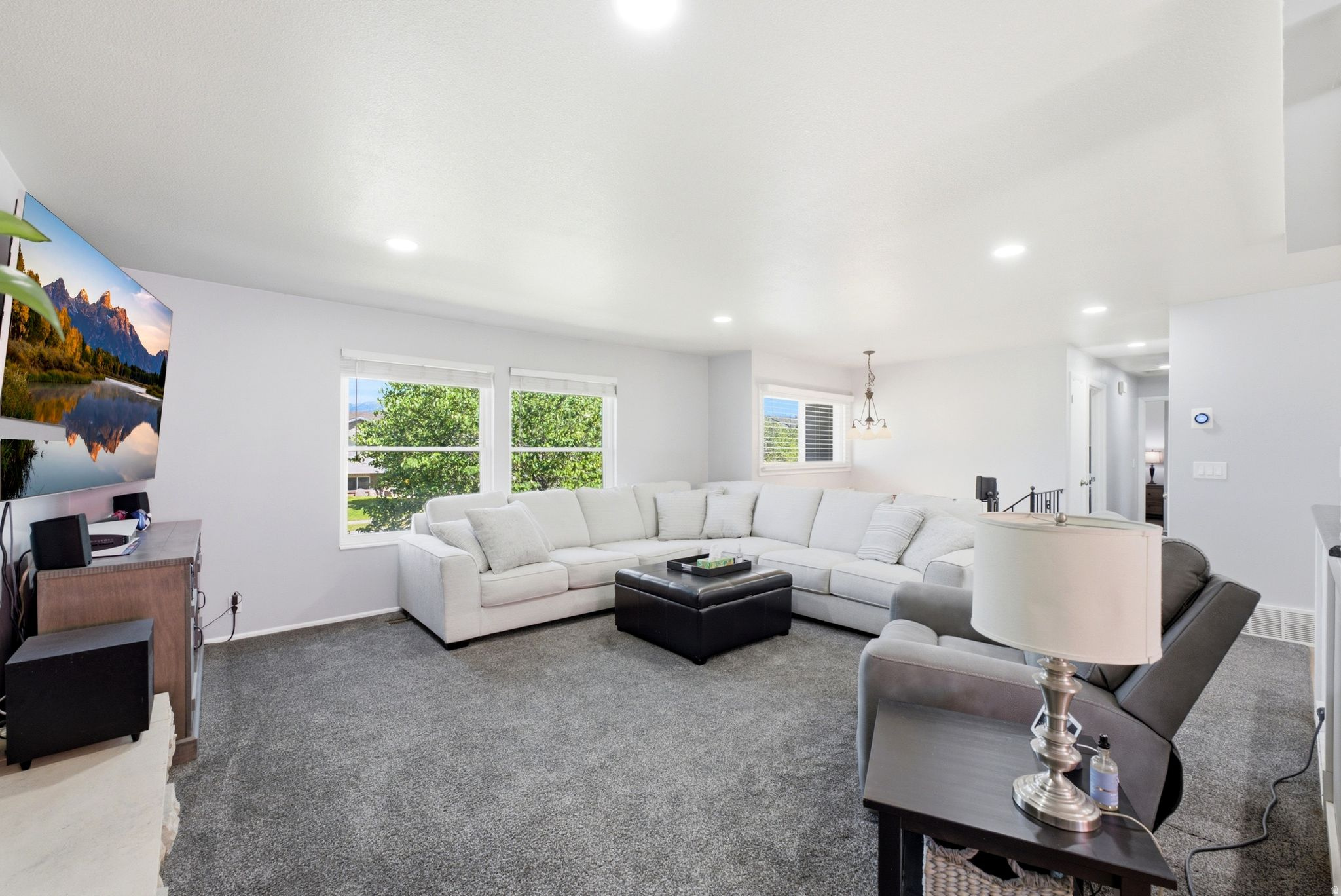 PIONEER ESTATES - Residential
