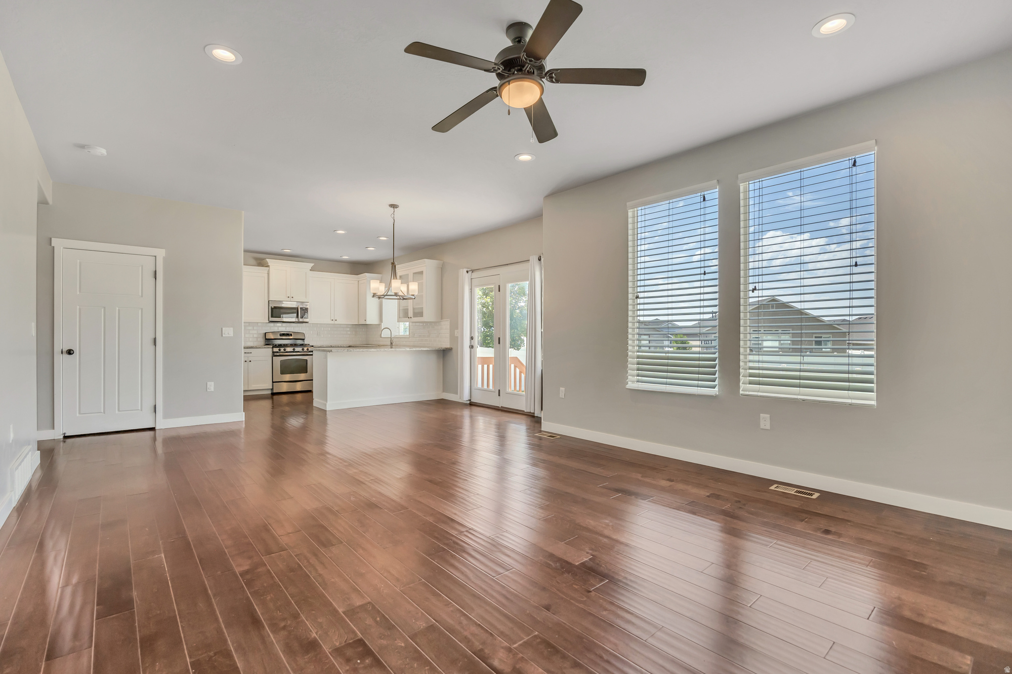 VILLAS AT HARMONY PLACE - Residential