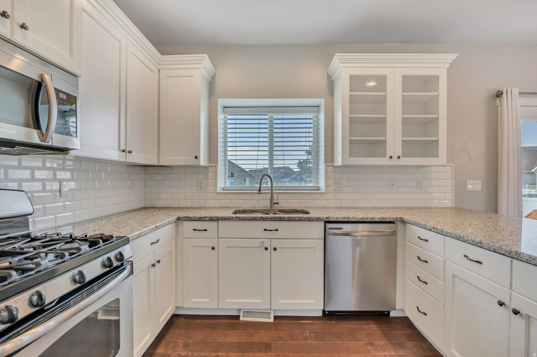 VILLAS AT HARMONY PLACE - Residential