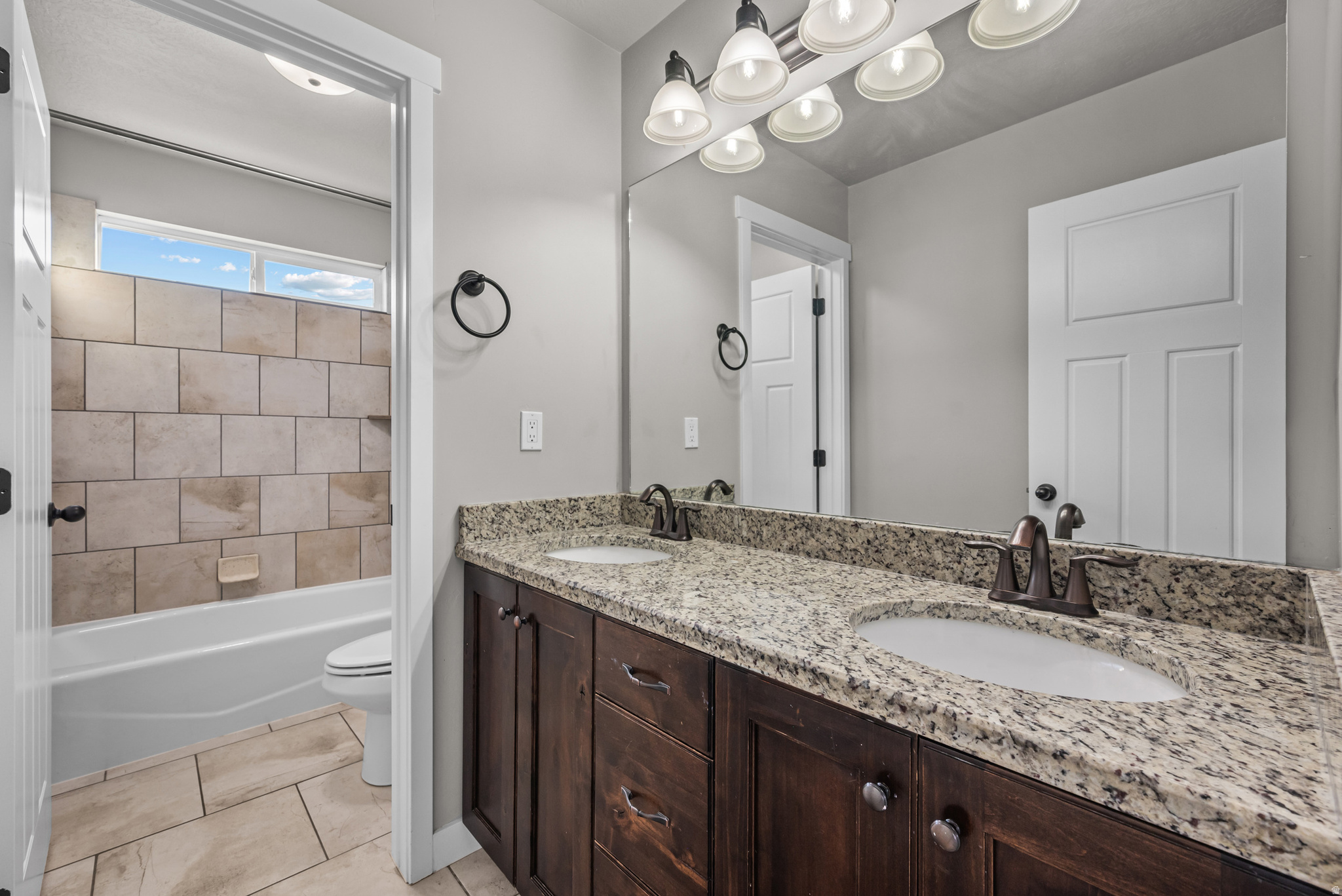 VILLAS AT HARMONY PLACE - Residential
