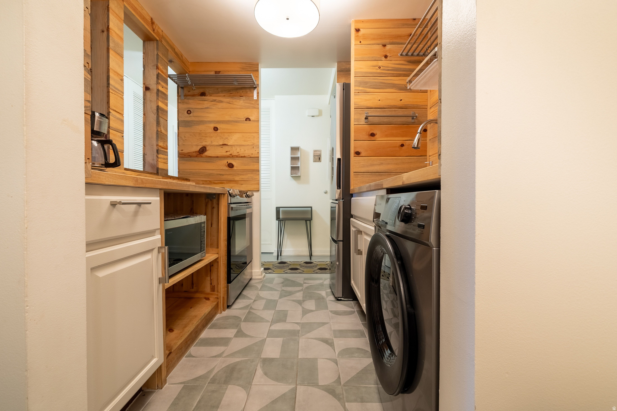 CAPITOL HILL - Residential