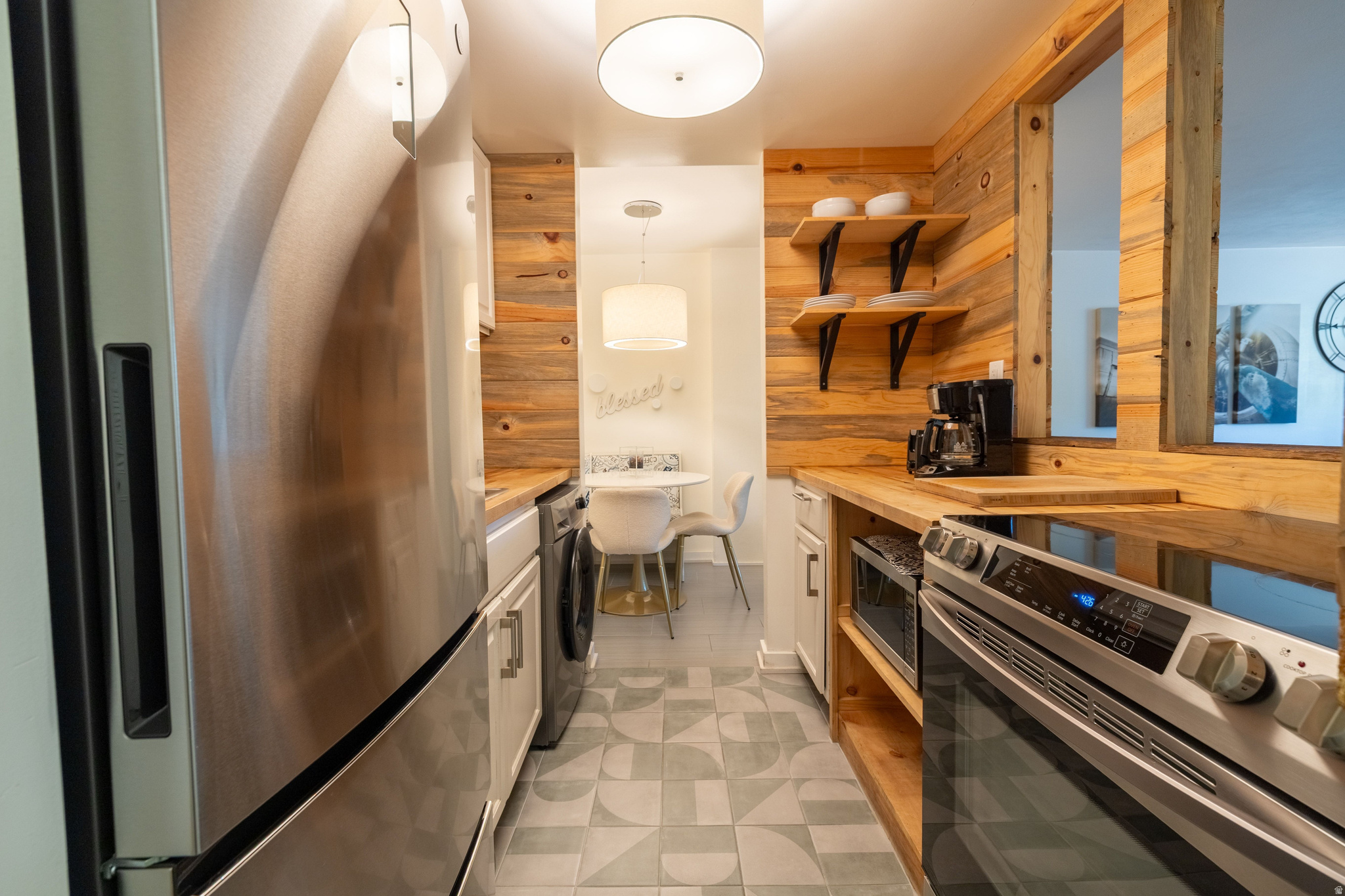 CAPITOL HILL - Residential