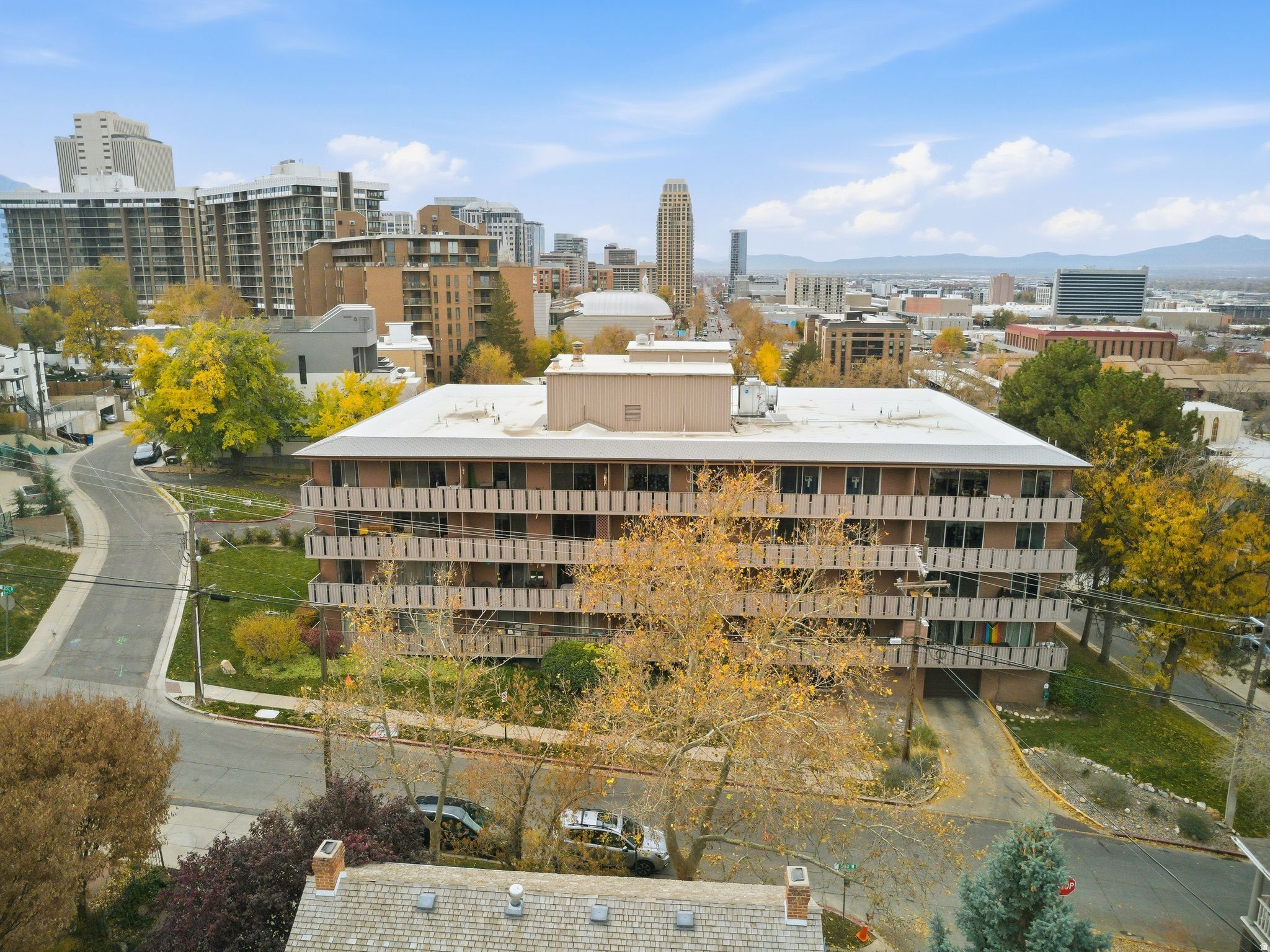 Perched in the heart of Capitol Hill, this condo strikes that rare balance between quiet retreat and city convenience. Picture lazy mornings with coffee on the oversized balcony, or evenings putting the fully remodeled kitchen to work on a new recipe. Updated flooring and lighting throughout give the space a fresh, polished feel without losing its character. Foodies will appreciate having Arlojust steps from the front door, perfect for a quick bite in or a relaxed dinner out. And while downtown is only minutes away, this pocket of Capitol Hill stays refreshingly removed from the noise and hustle. It's the kind of home that makes "staying in" feel like the better option.