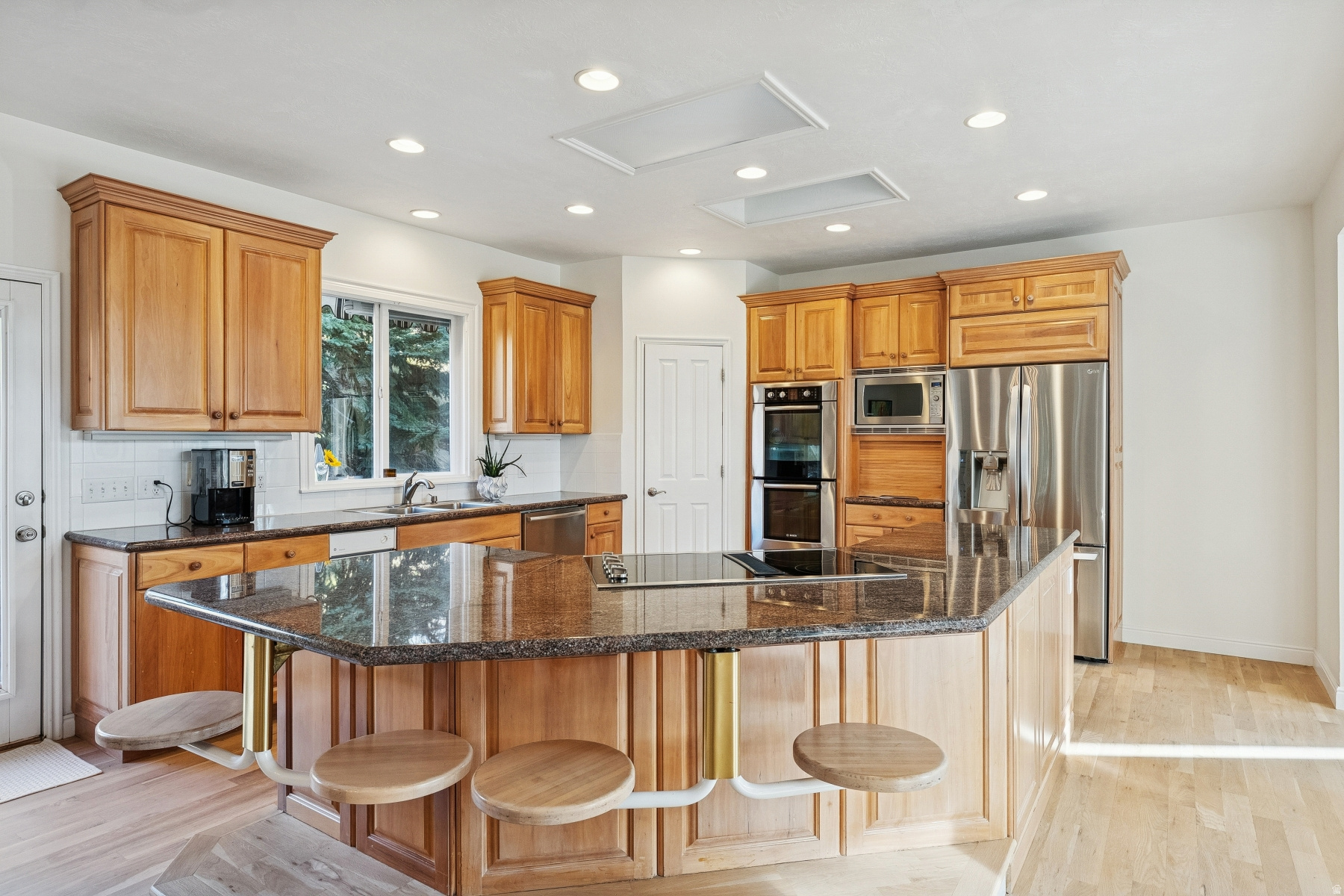 EMIGRATION OAKS PH 1 - Residential