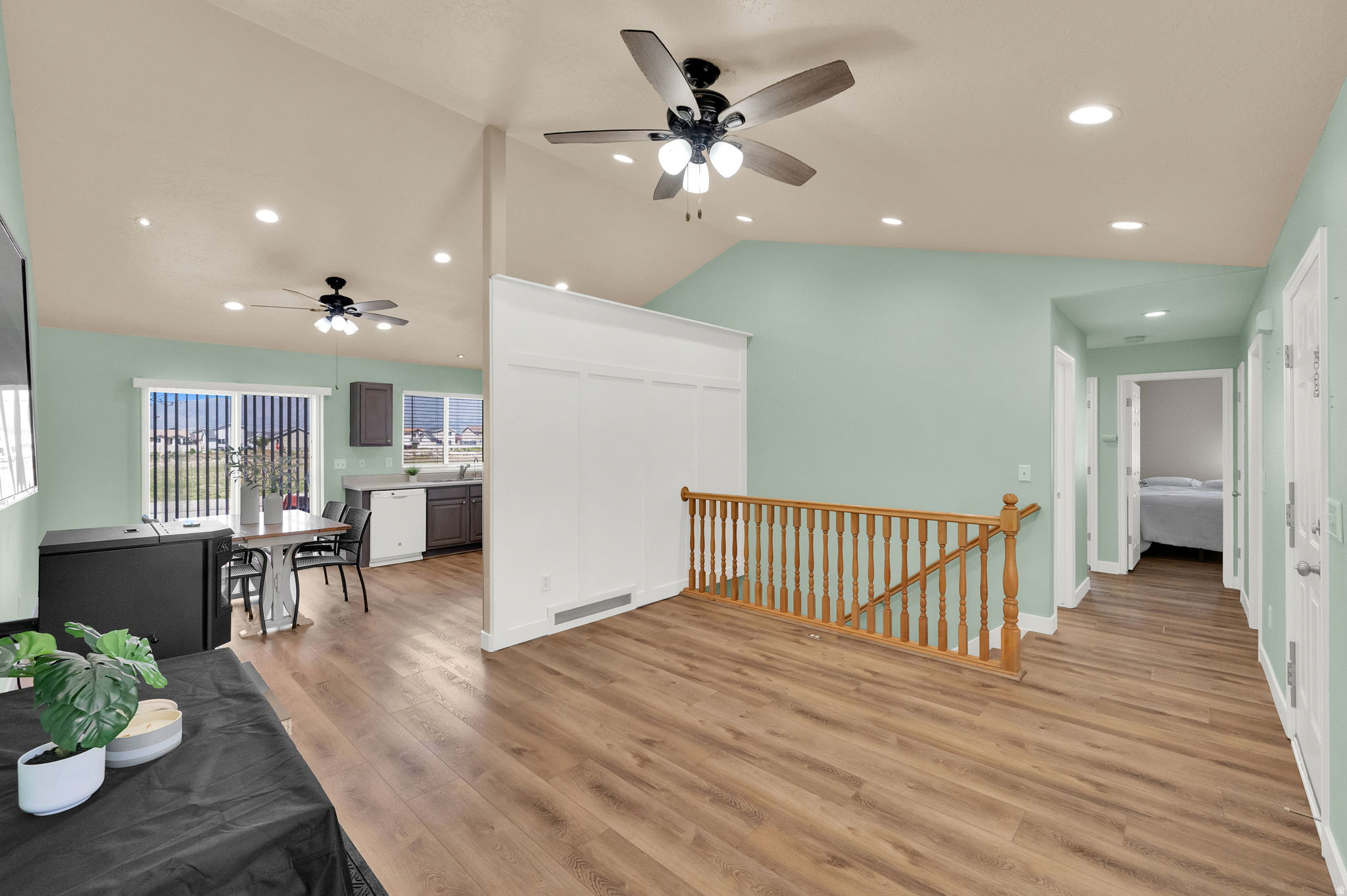 EAGLE POINT - Residential