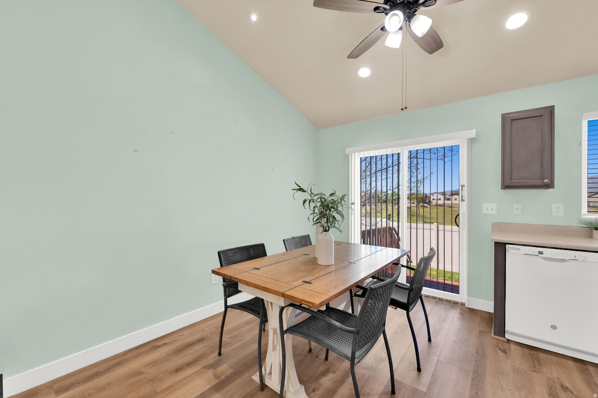 EAGLE POINT - Residential