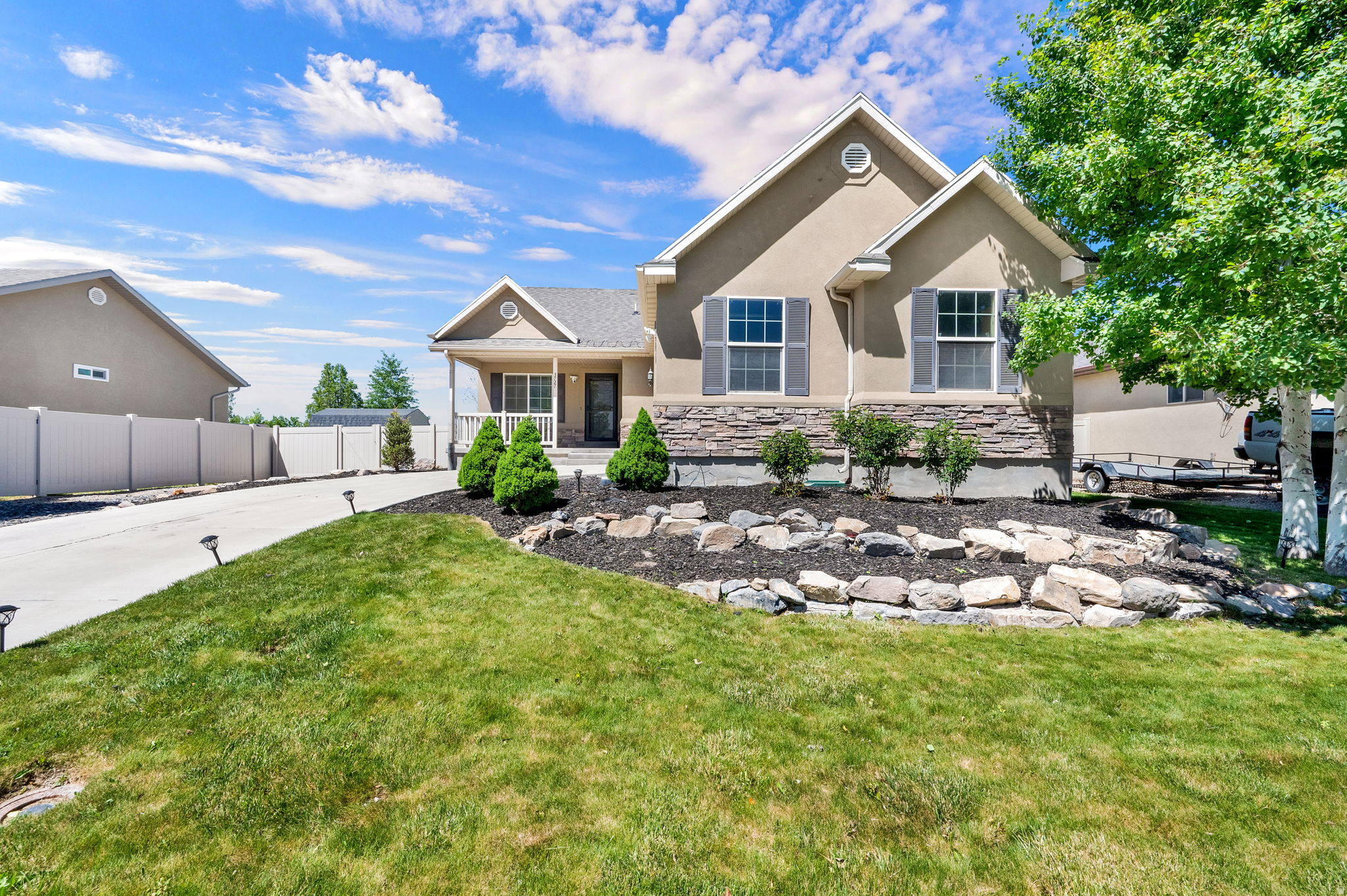 EAGLE POINT - Residential
