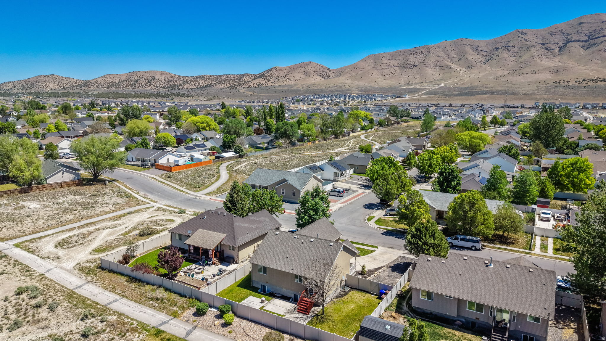 EAGLE POINT - Residential