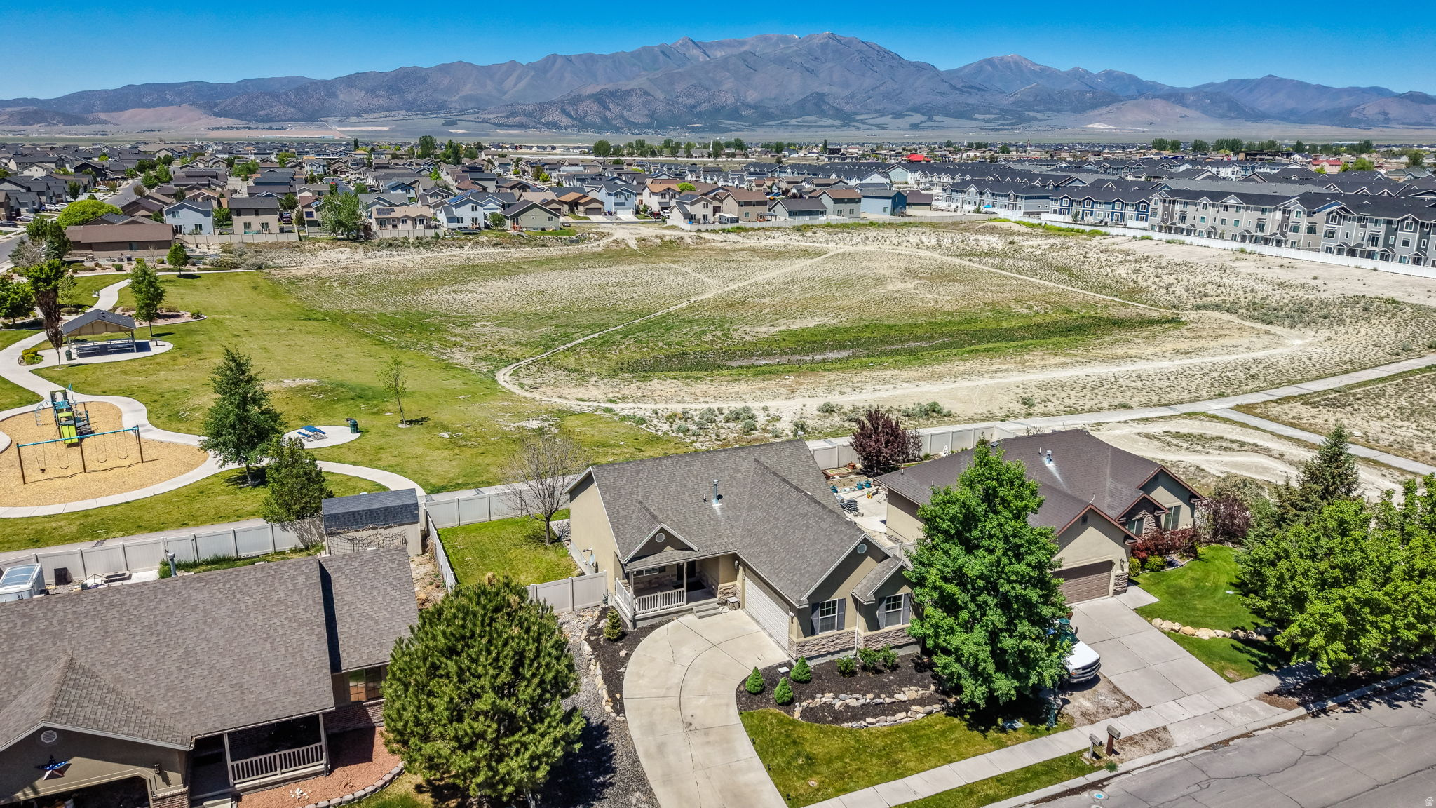 EAGLE POINT - Residential