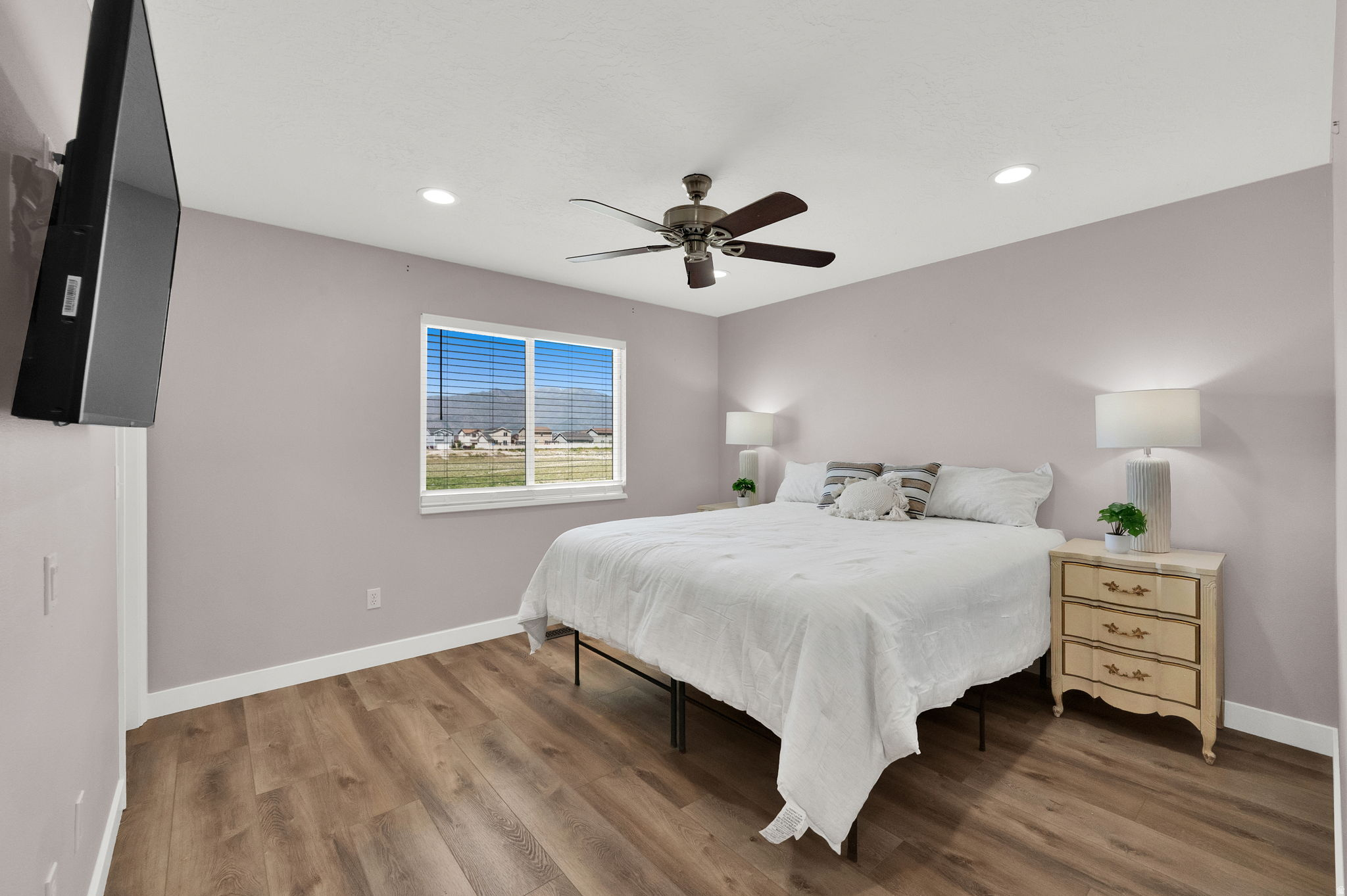 EAGLE POINT - Residential