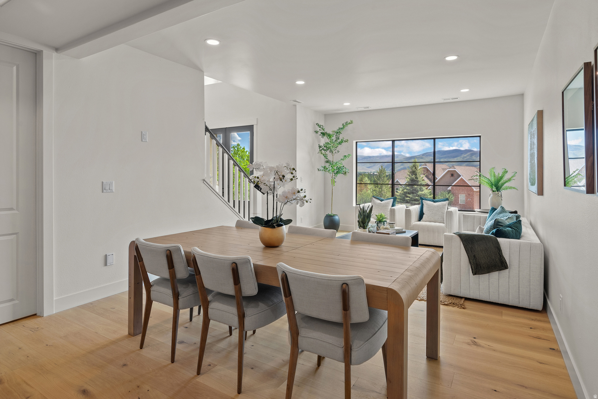VALLEY HILLS ESTATES - Residential
