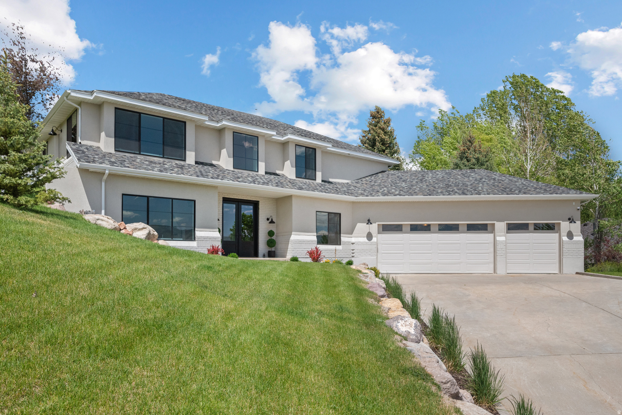 VALLEY HILLS ESTATES - Residential