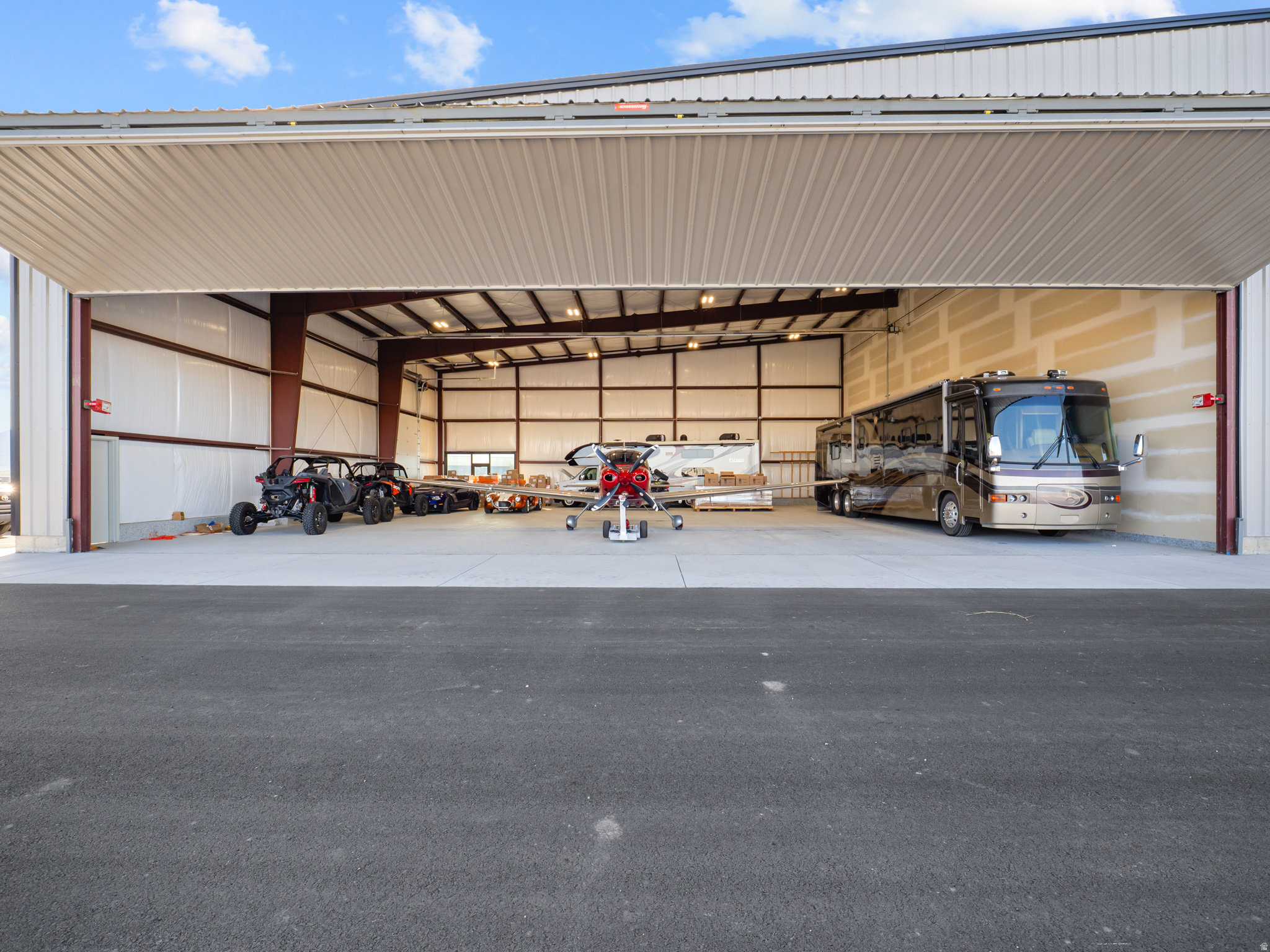 SPANISH FORK MUNICIPAL AIRPORT - Commercial Sale