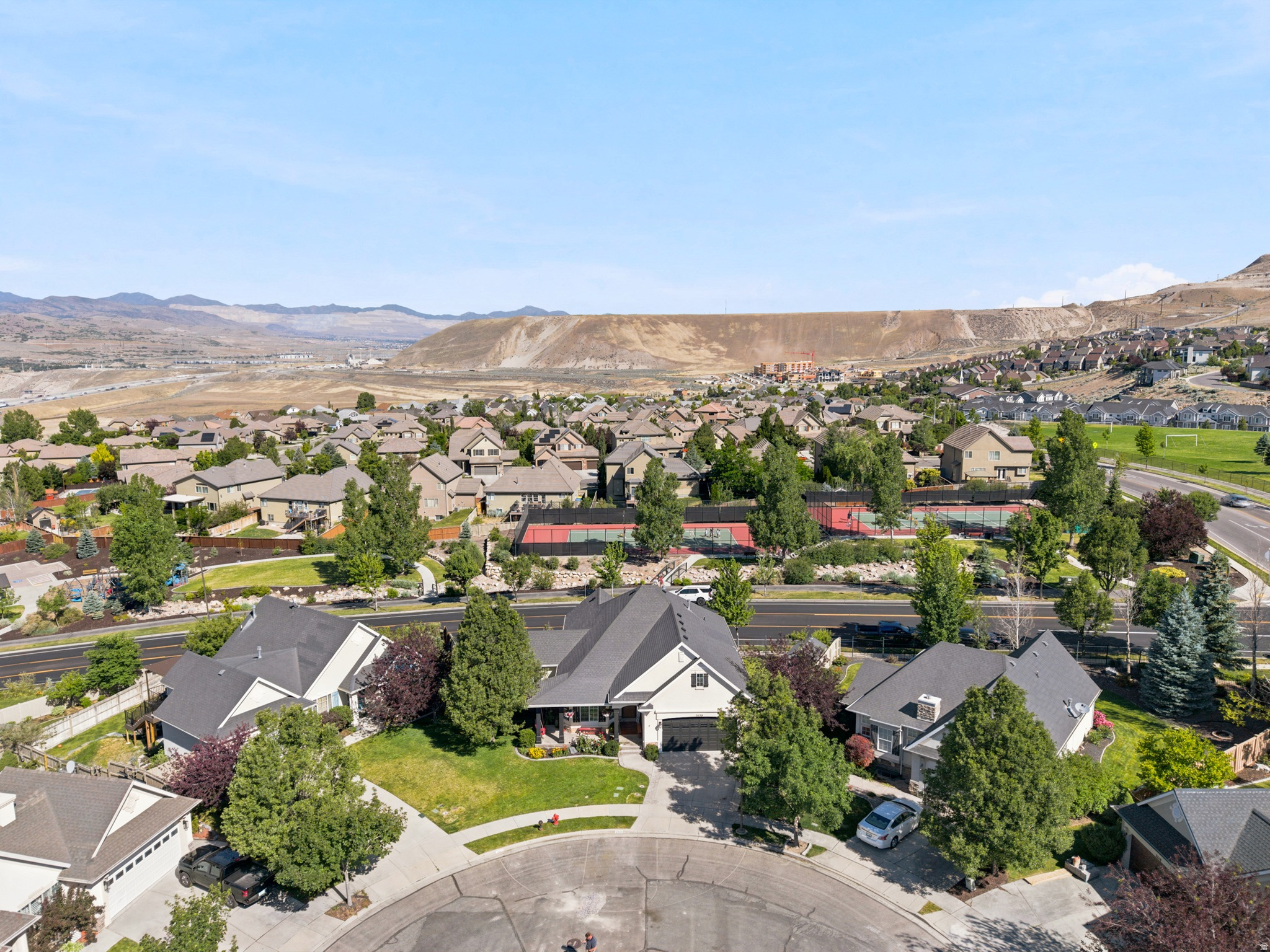 TRAVERSE MOUNTAIN - Residential