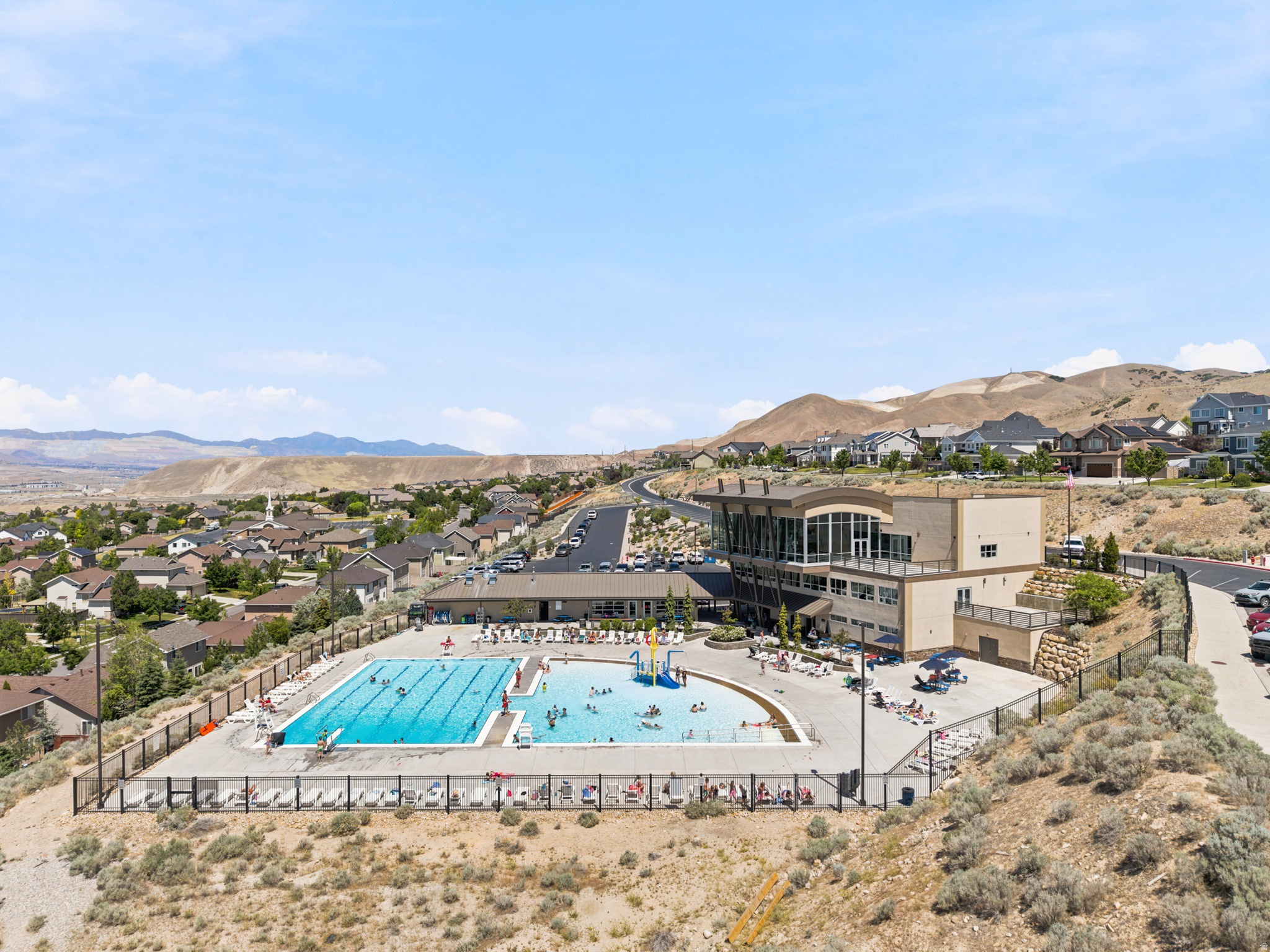 TRAVERSE MOUNTAIN - Residential