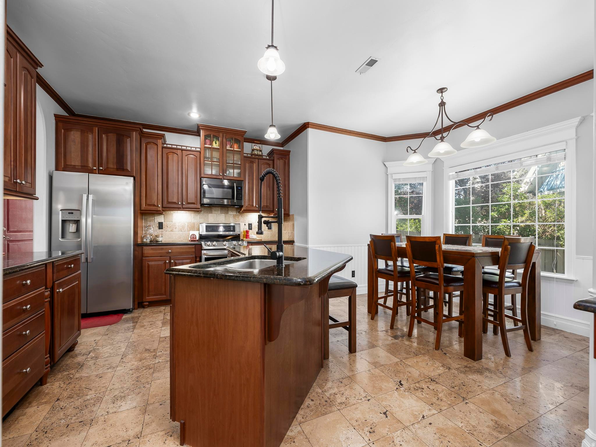 TRAVERSE MOUNTAIN - Residential