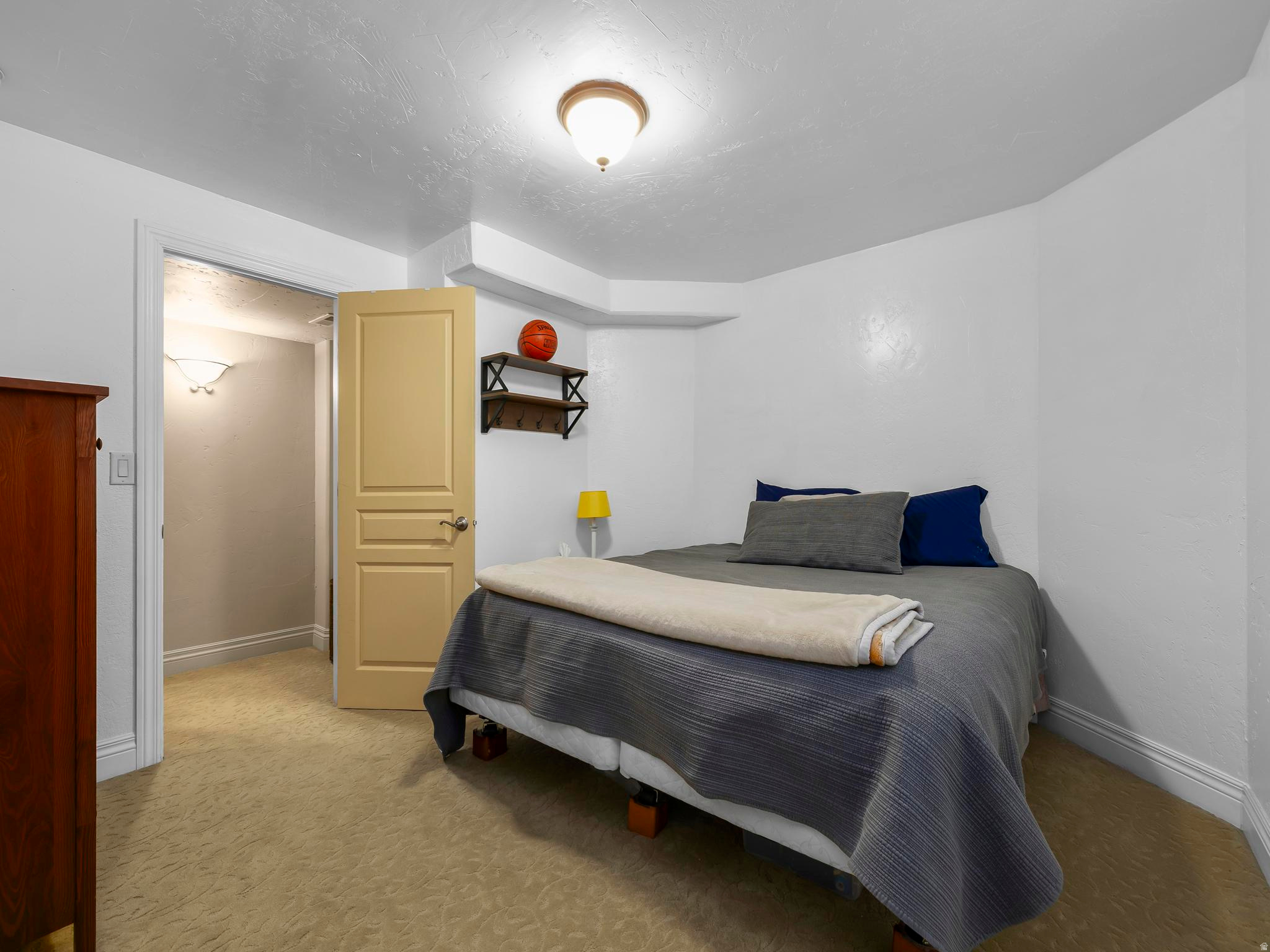 TRAVERSE MOUNTAIN - Residential