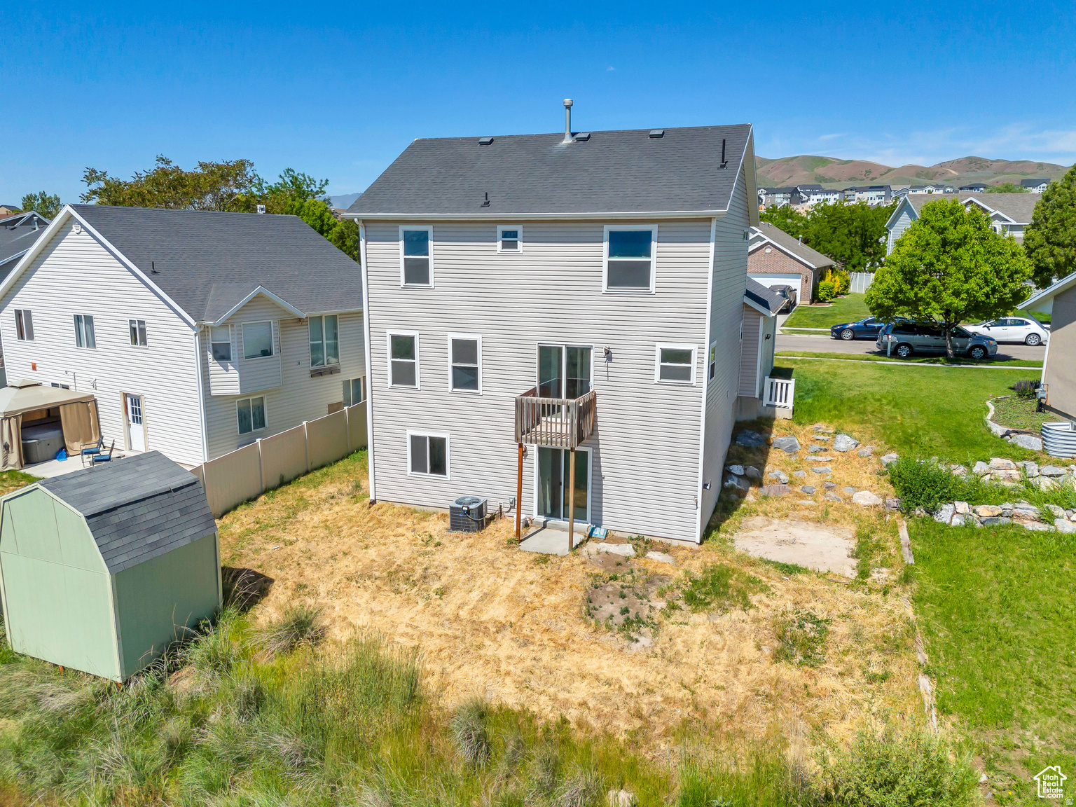 HARVEST HILLS - Residential