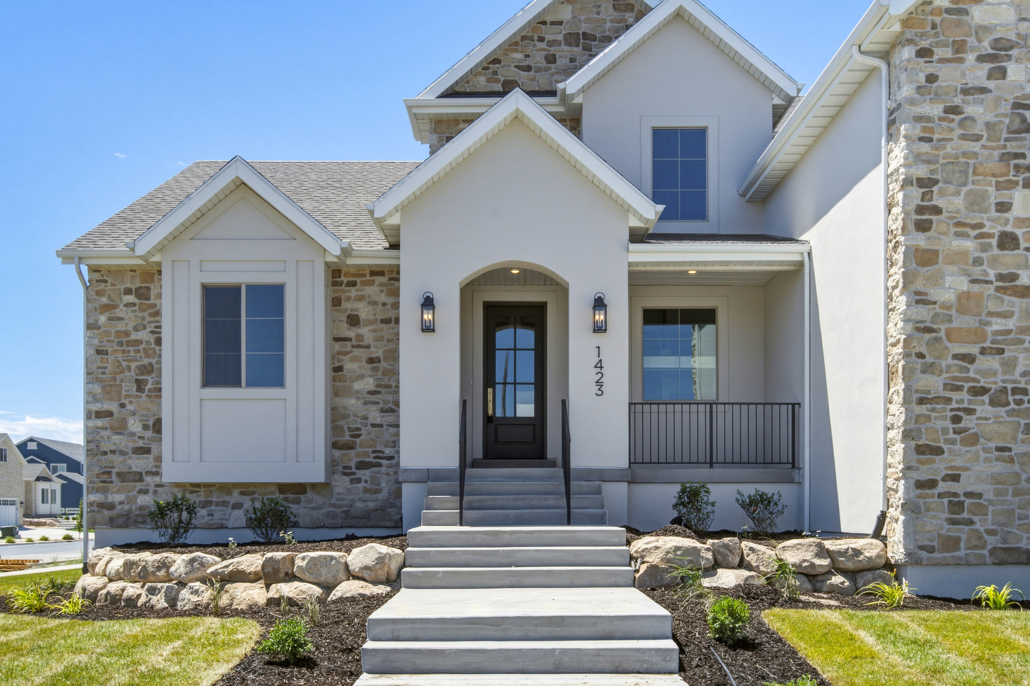 PIONEER HEIGHTS - Residential