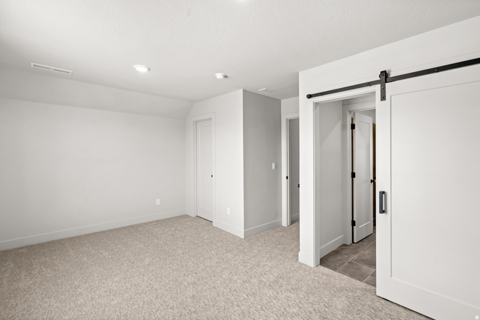 PIONEER HEIGHTS - Residential