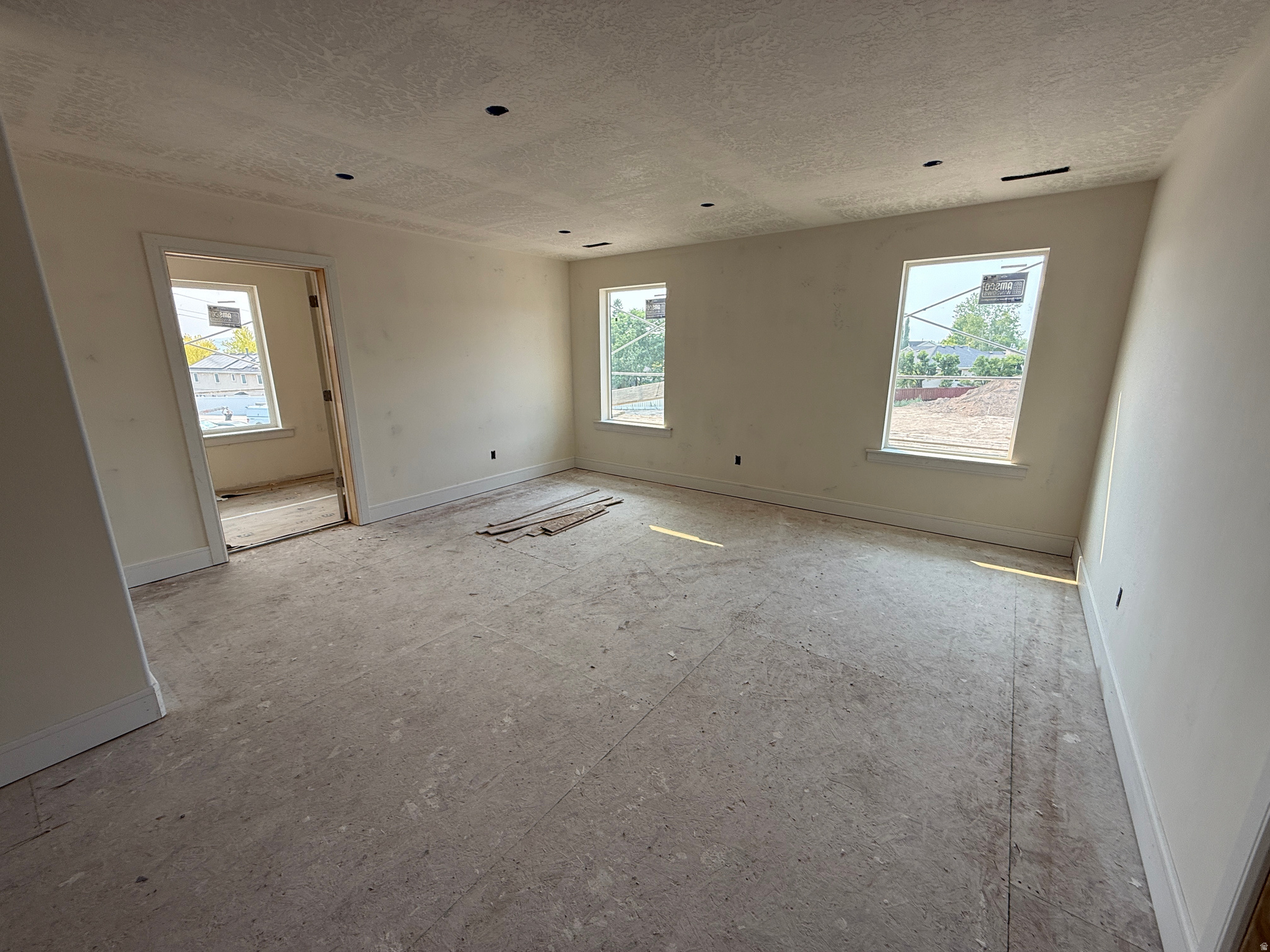 BELMONT EAST - Residential