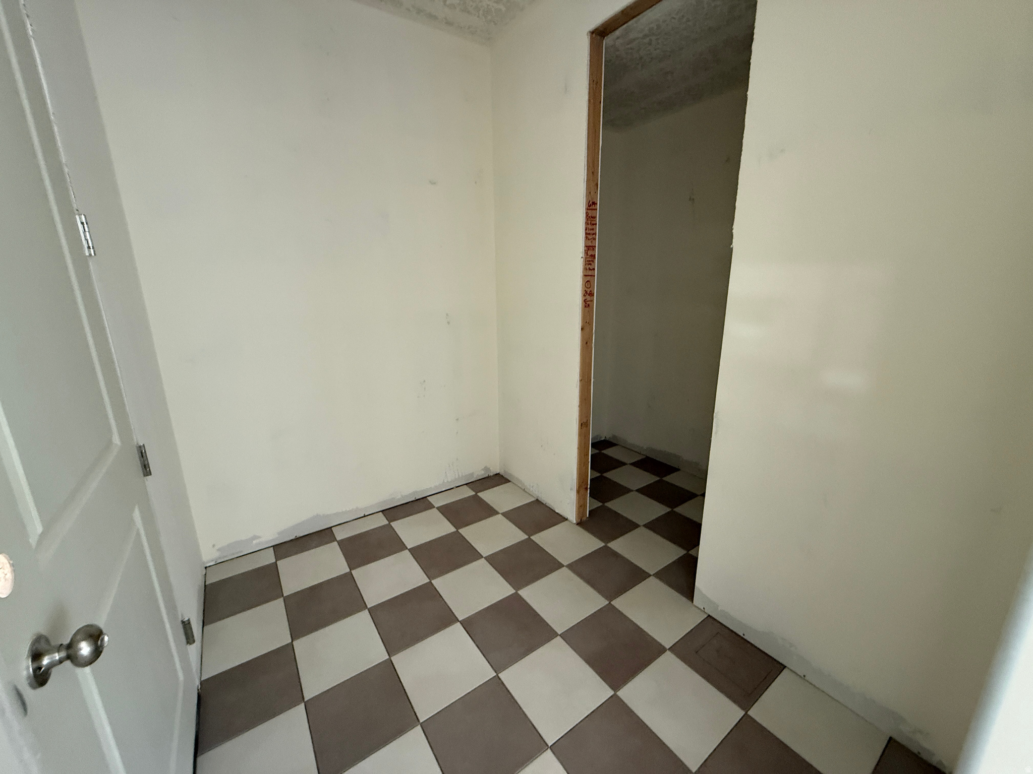 BELMONT EAST - Residential