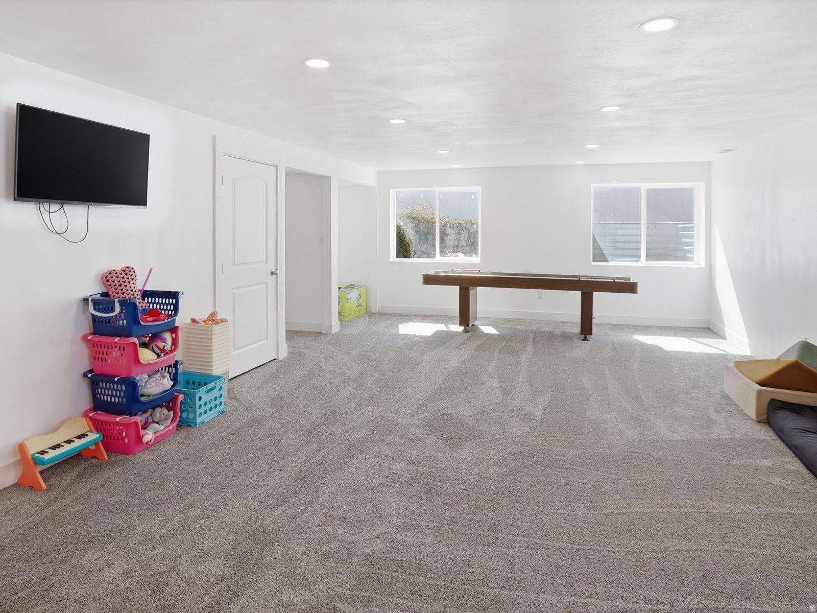 EASTVIEW LANDING - Residential