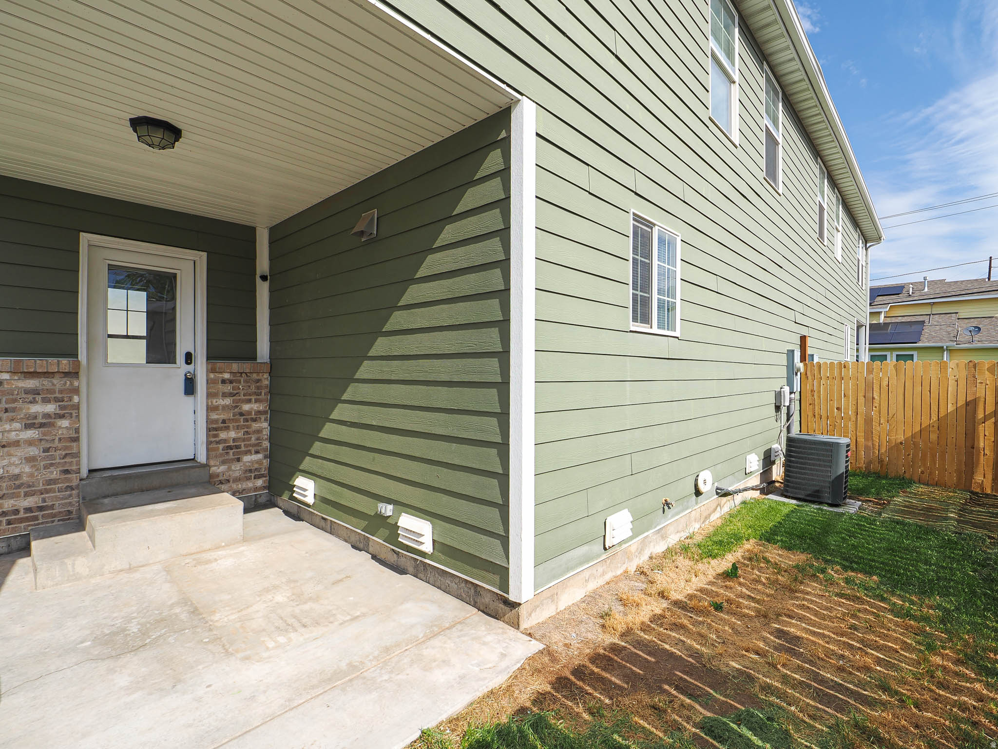 CONCORD COURT - Residential