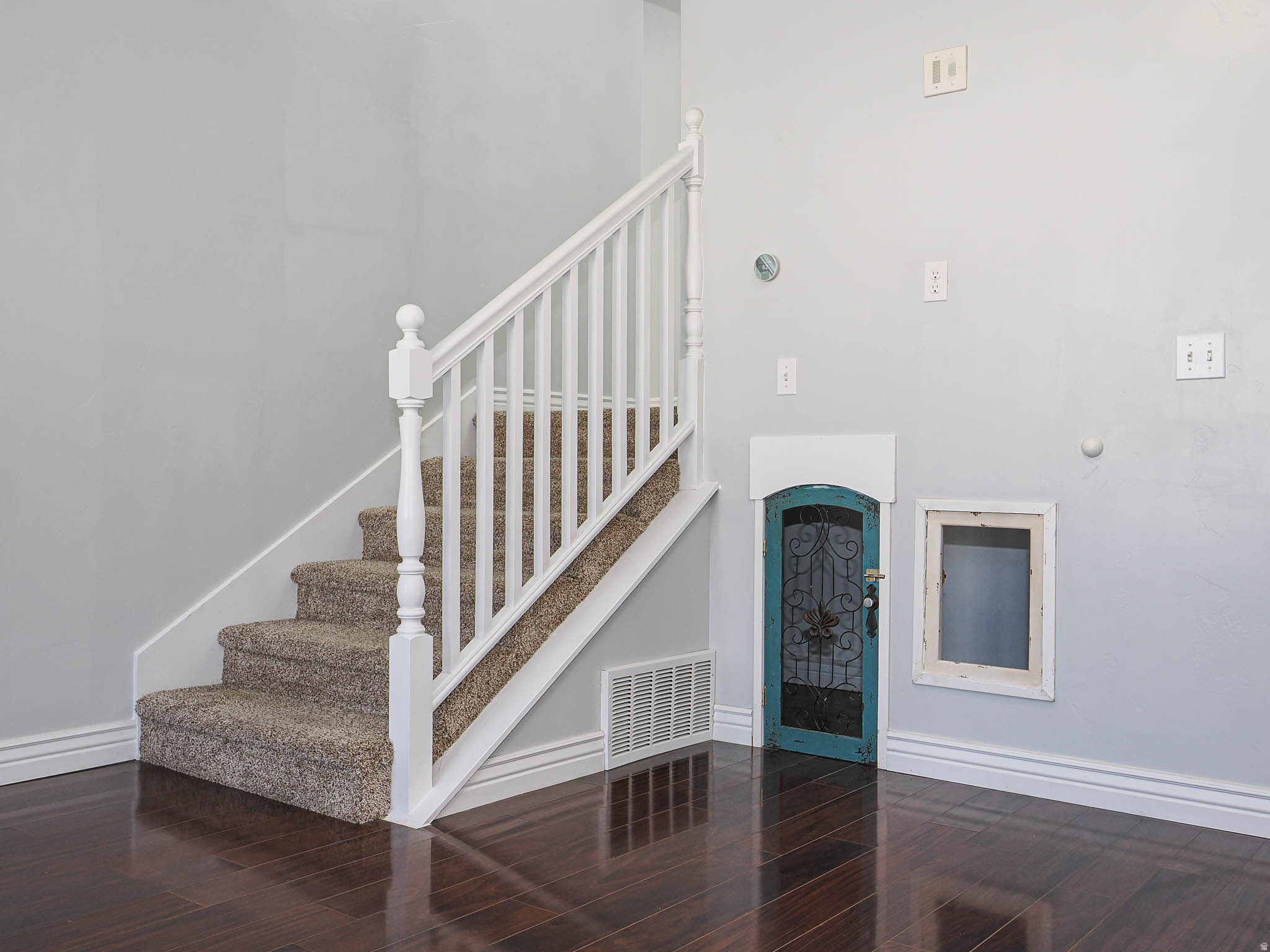 CONCORD COURT - Residential